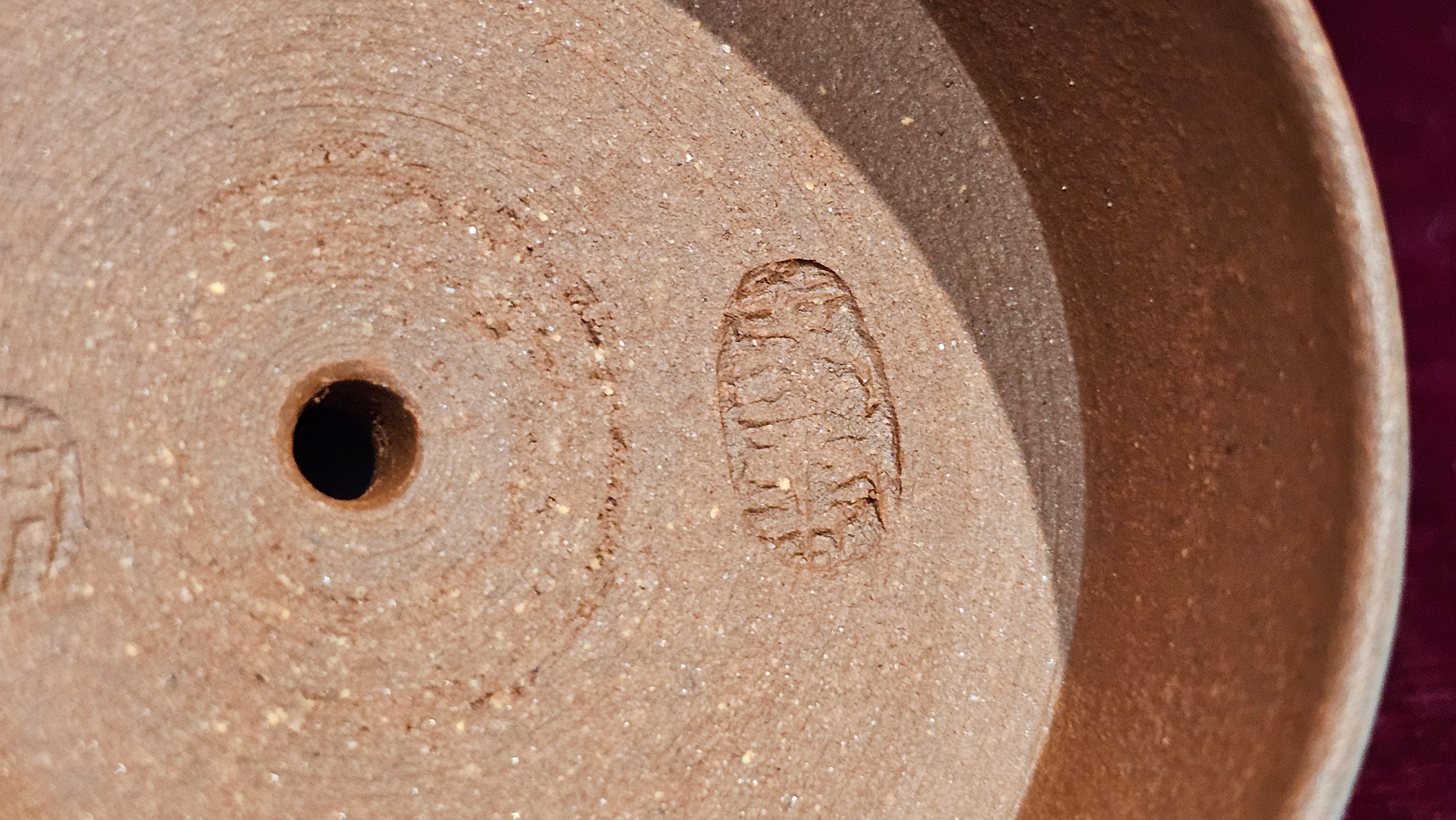 《湘妃竹段》"Xiang Fei Zhu Duan", 244.8ml, Di Cao Qing Zi Ni with Duan Ni Clay embellishments for the characteristic "Xiang Fei Bamboo" Patterns, by L4 Assoc Master Yu Chun Lei 俞春雷 ~!Congratulations to Kungfu Master J.G.! 1122hrs 23rd Nov 2025, New Orleans! LA!