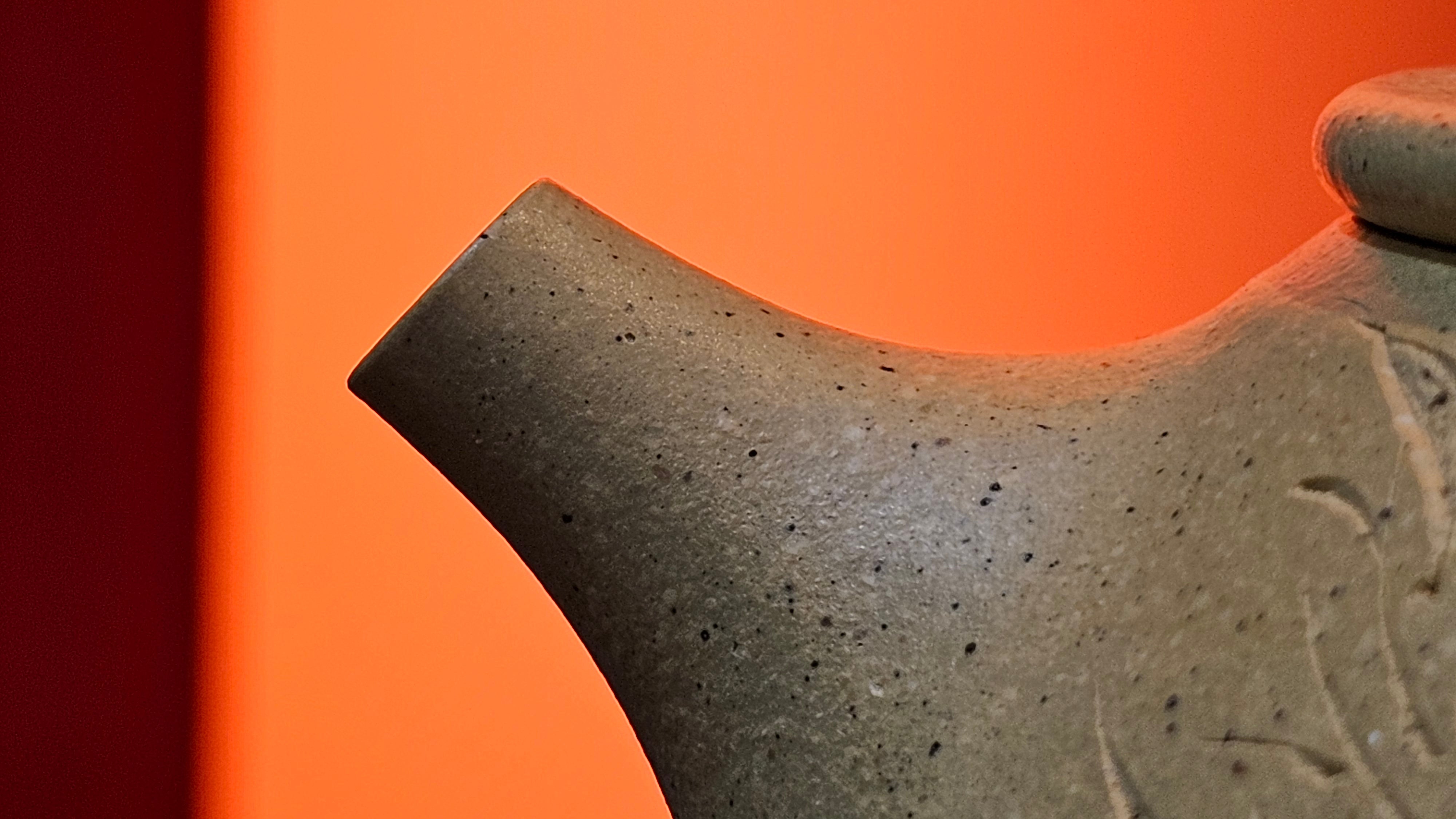 Jing Zhou Shi Piao 景舟石瓢, Zhi Ma Duan Ni 芝麻段泥, 186.8ml, by Craftsman Gu Xiao Ming 顾小明; Engraving of Bamboo & Poem in Kai Shu 竹与诗词(楷书)刻绘 by Craftsman Ruo Xi 若兮 ~ Congratulations!to Mr M.B.! 0132hrs 26th Nov 2025, Los Angeles! CA!