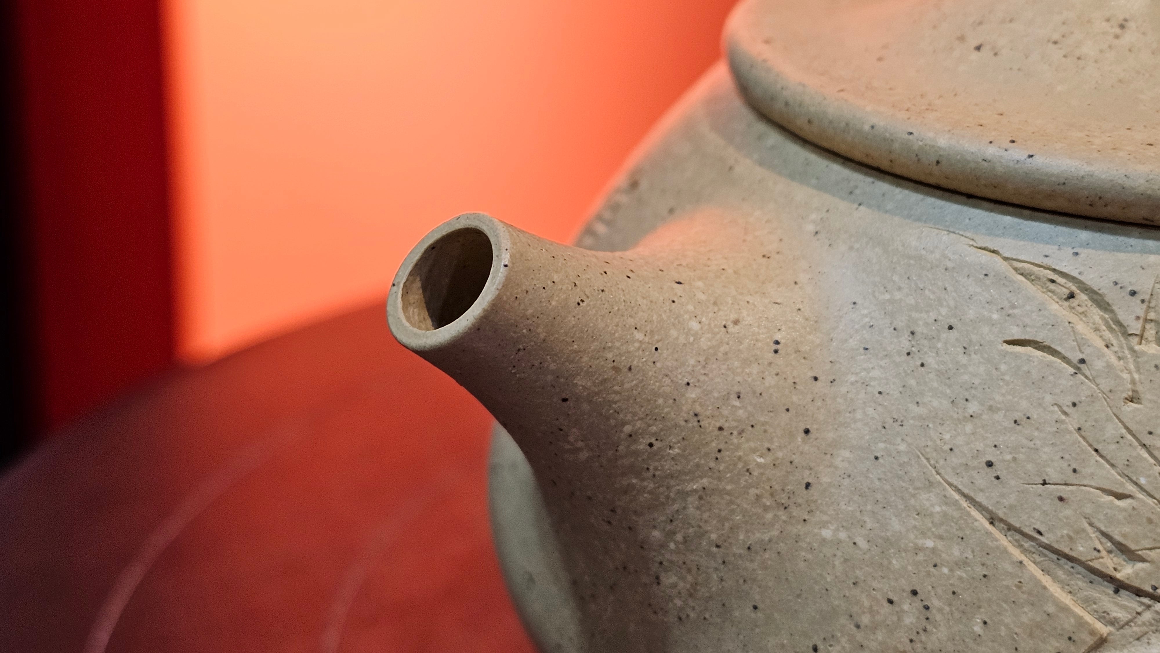 Jing Zhou Shi Piao 景舟石瓢, Zhi Ma Duan Ni 芝麻段泥, 186.8ml, by Craftsman Gu Xiao Ming 顾小明; Engraving of Bamboo & Poem in Kai Shu 竹与诗词(楷书)刻绘 by Craftsman Ruo Xi 若兮 ~ Congratulations!to Mr M.B.! 0132hrs 26th Nov 2025, Los Angeles! CA!