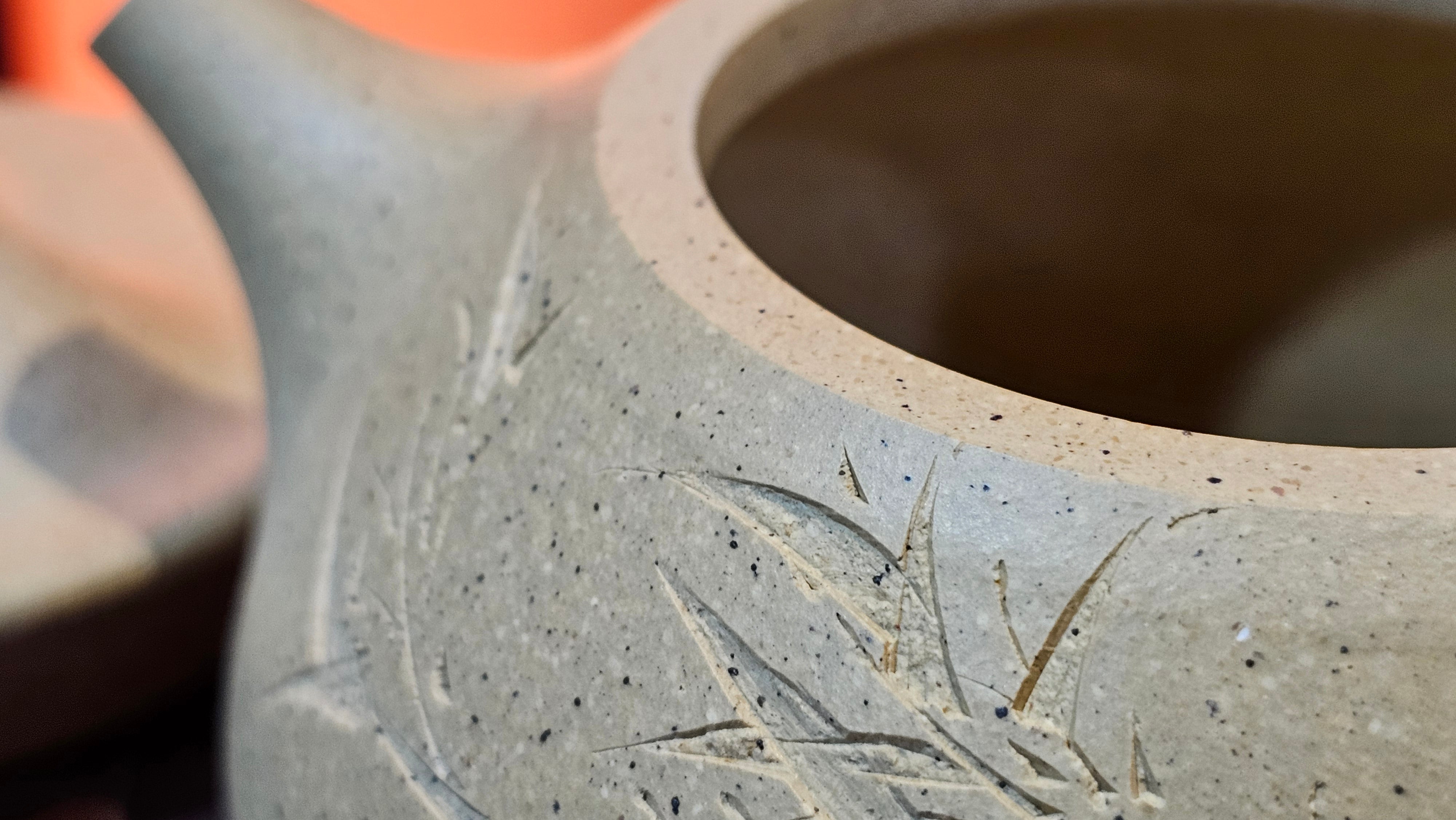 Jing Zhou Shi Piao 景舟石瓢, Zhi Ma Duan Ni 芝麻段泥, 186.8ml, by Craftsman Gu Xiao Ming 顾小明; Engraving of Bamboo & Poem in Kai Shu 竹与诗词(楷书)刻绘 by Craftsman Ruo Xi 若兮 ~ Congratulations!to Mr M.B.! 0132hrs 26th Nov 2025, Los Angeles! CA!