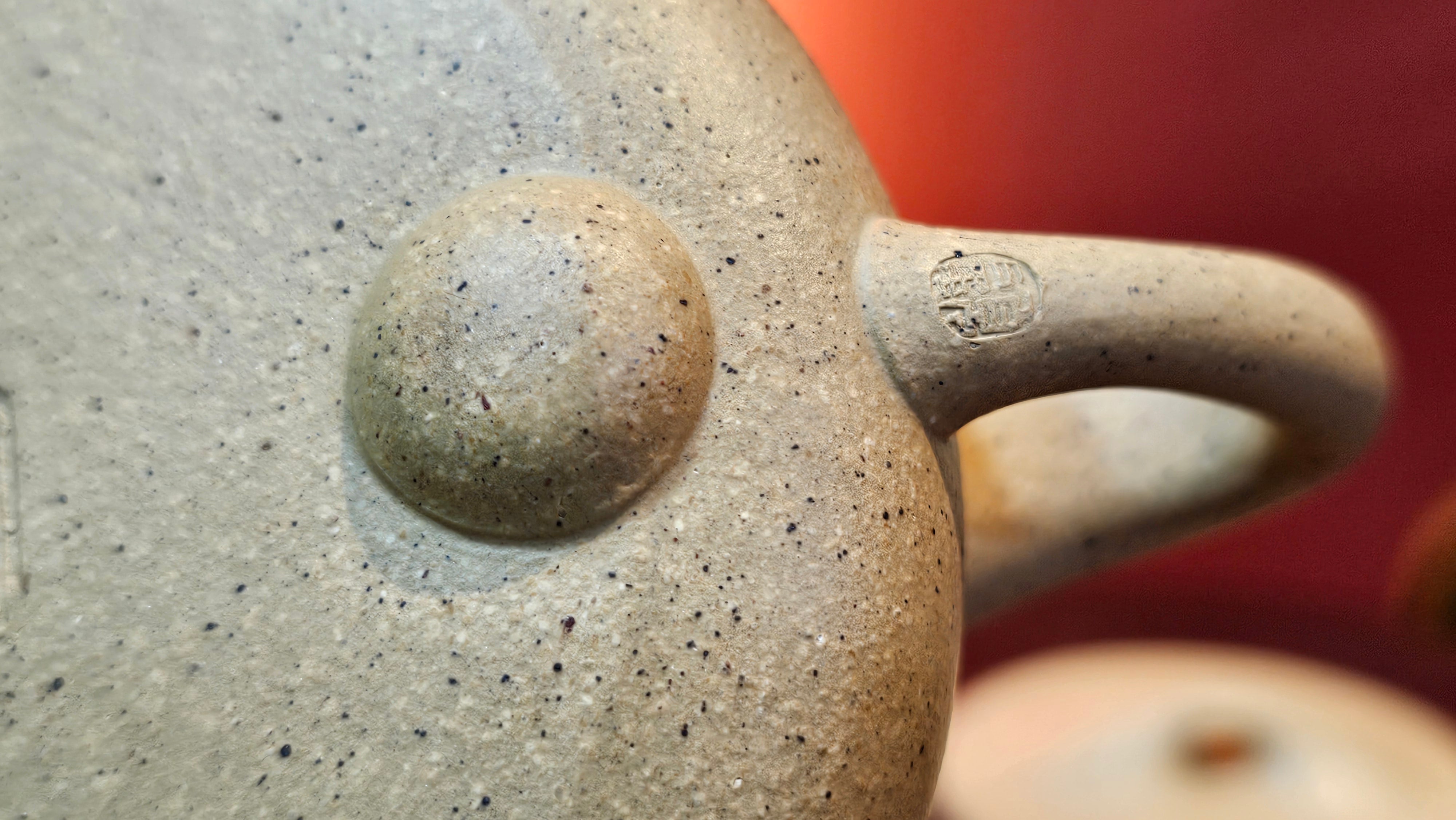 Jing Zhou Shi Piao 景舟石瓢, Zhi Ma Duan Ni 芝麻段泥, 186.8ml, by Craftsman Gu Xiao Ming 顾小明; Engraving of Bamboo & Poem in Kai Shu 竹与诗词(楷书)刻绘 by Craftsman Ruo Xi 若兮 ~ Congratulations!to Mr M.B.! 0132hrs 26th Nov 2025, Los Angeles! CA!