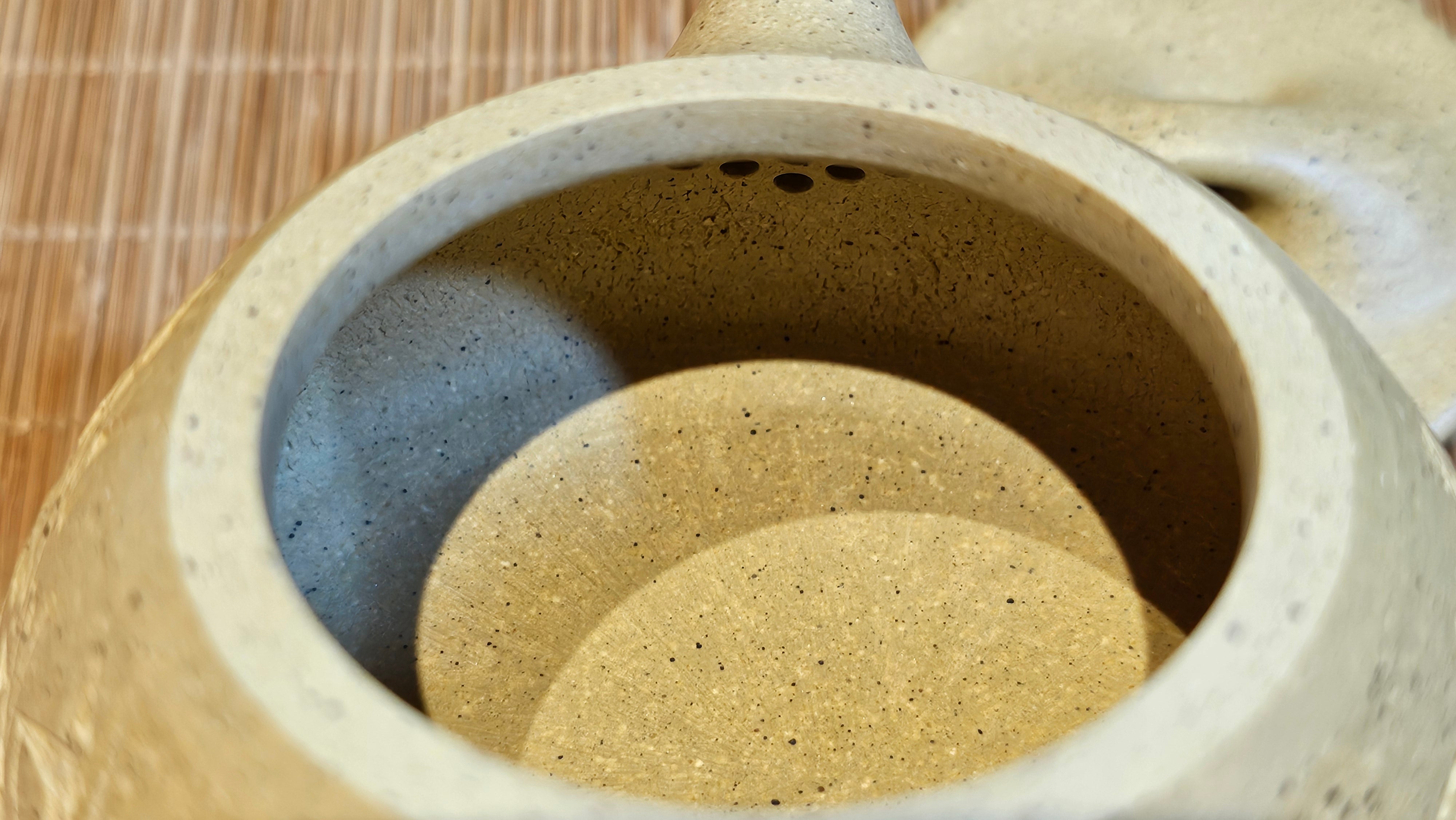 Jing Zhou Shi Piao 景舟石瓢, Zhi Ma Duan Ni 芝麻段泥, 186.8ml, by Craftsman Gu Xiao Ming 顾小明; Engraving of Bamboo & Poem in Kai Shu 竹与诗词(楷书)刻绘 by Craftsman Ruo Xi 若兮 ~ Congratulations!to Mr M.B.! 0132hrs 26th Nov 2025, Los Angeles! CA!