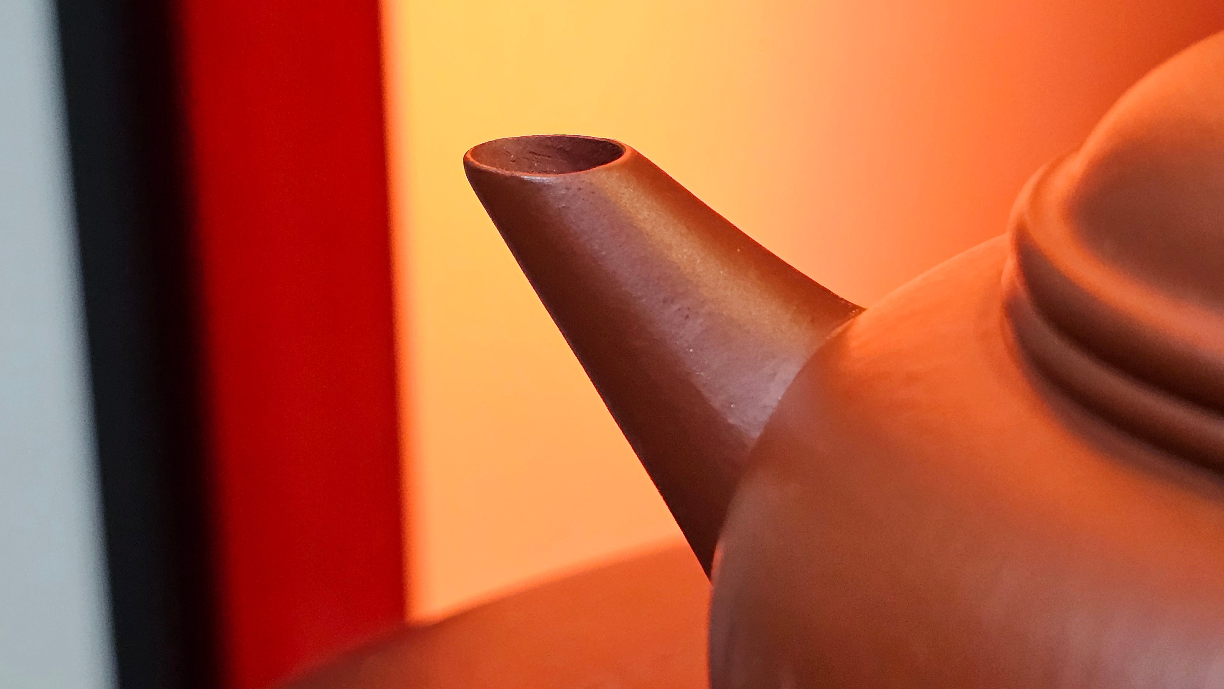 Shui Ping 水平, 156.3ml, Xiao Mei Yao Zhu Ni 小煤窑朱泥, by our Craftsman Chen Yue Fei 陈跃飞, "平步青云" and Bamboo Engraving by Craftsman Yi De Shu 一德书。