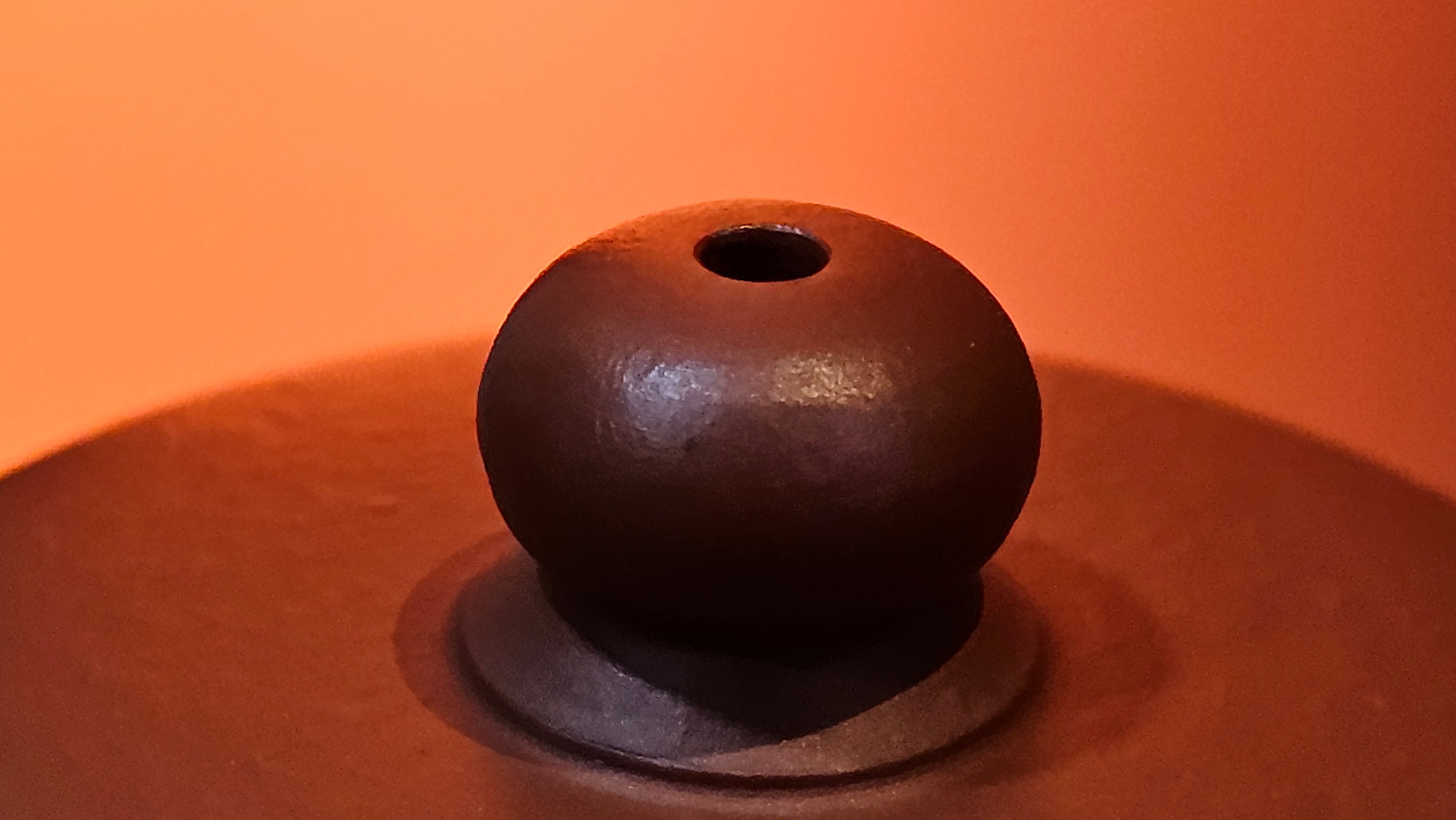 Shui Ping 水平, 156.3ml, Xiao Mei Yao Zhu Ni 小煤窑朱泥, by our Craftsman Chen Yue Fei 陈跃飞, "平步青云" and Bamboo Engraving by Craftsman Yi De Shu 一德书。