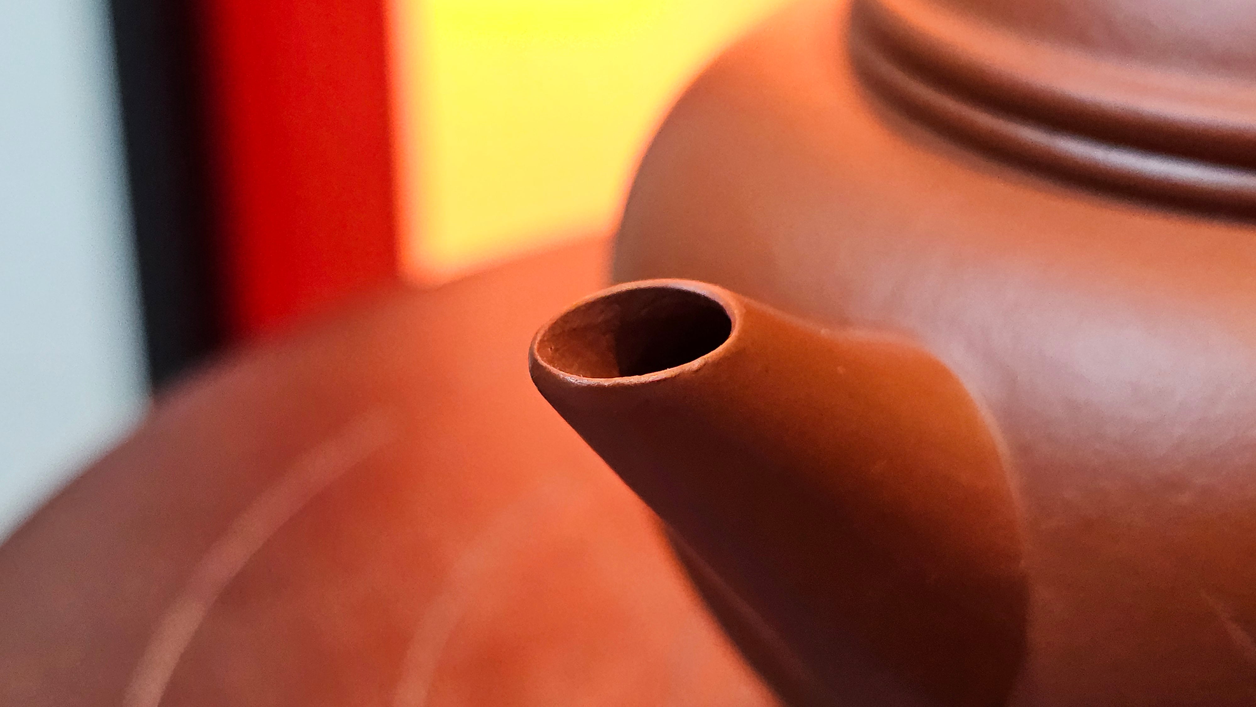 Shui Ping 水平, 156.3ml, Xiao Mei Yao Zhu Ni 小煤窑朱泥, by our Craftsman Chen Yue Fei 陈跃飞, "平步青云" and Bamboo Engraving by Craftsman Yi De Shu 一德书。