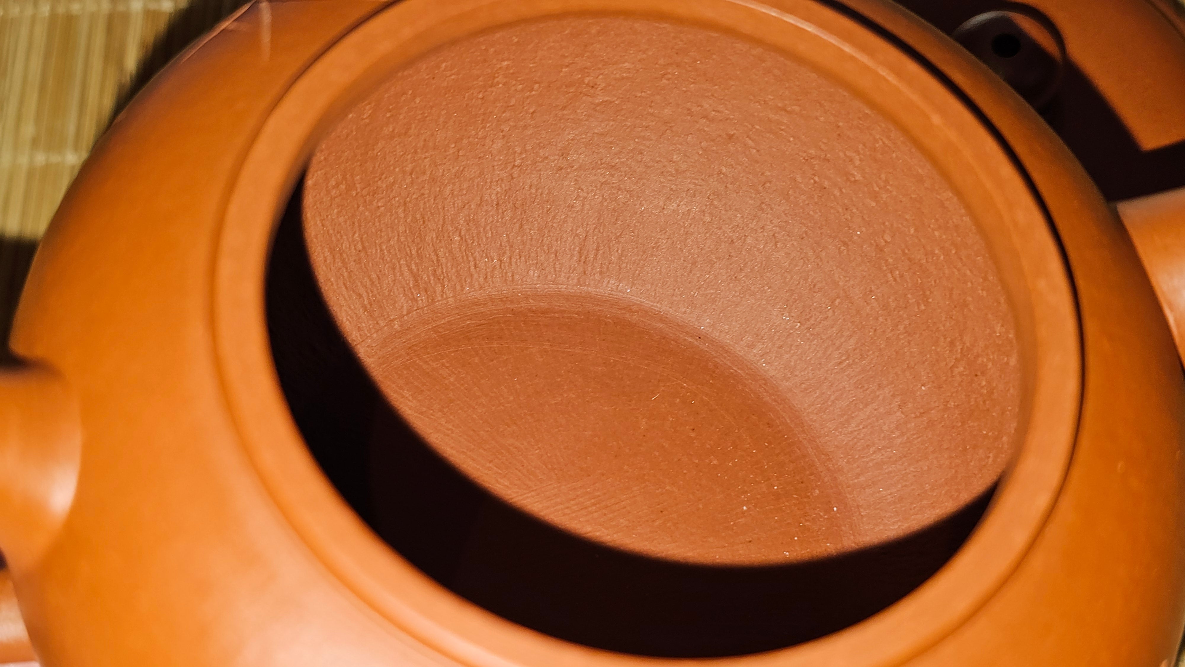 Shui Ping 水平, 156.3ml, Xiao Mei Yao Zhu Ni 小煤窑朱泥, by our Craftsman Chen Yue Fei 陈跃飞, "平步青云" and Bamboo Engraving by Craftsman Yi De Shu 一德书。