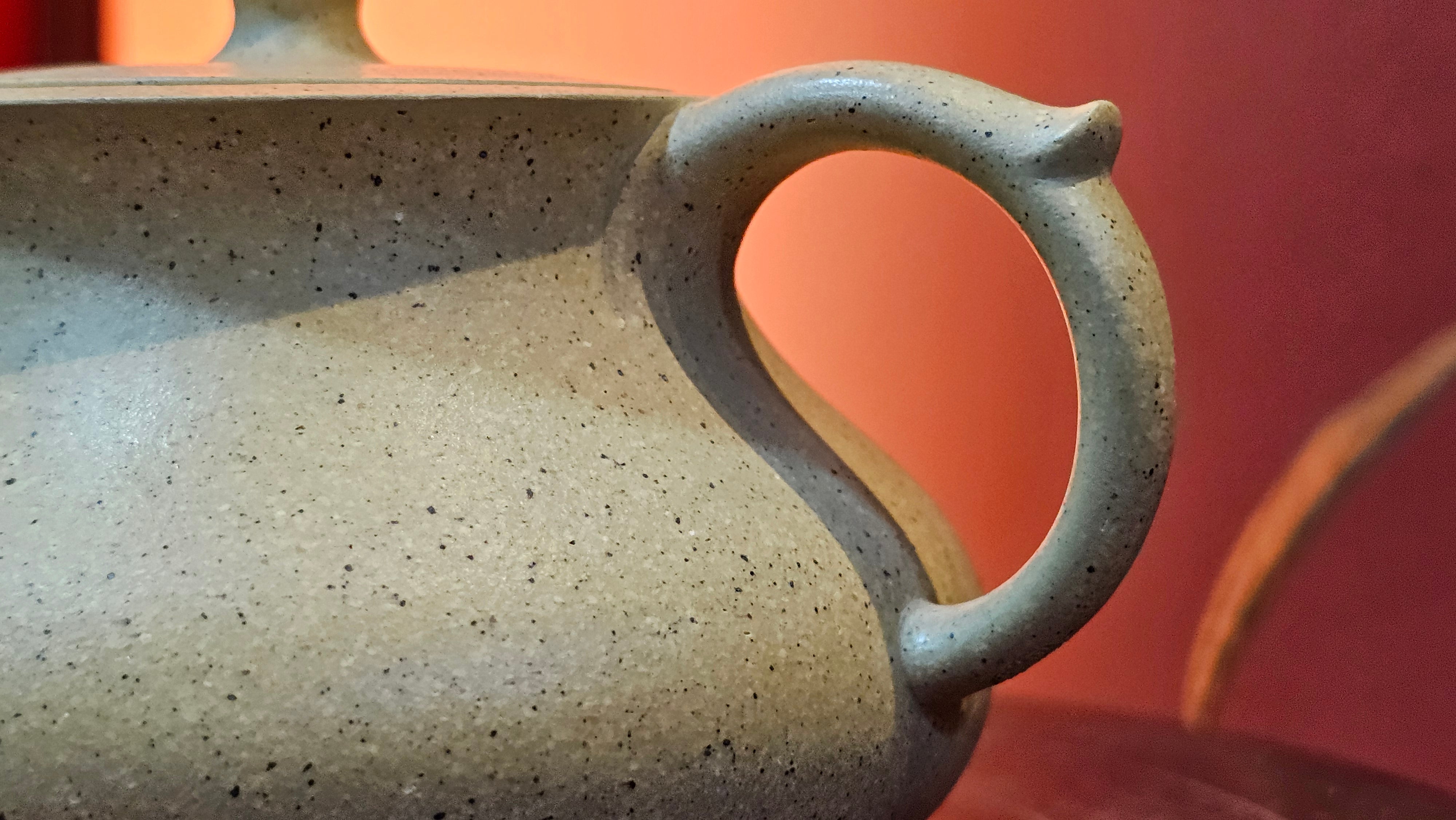 Le Rong《乐荣》, 186.3ml, Zhi Ma Duan Ni 芝麻段泥, by Craftsman Gu Xiao Ming 顾小明 ~ Congratulations to!Mr K.F., 1828hrs 25th Nov 2026, Chamblee! GA!