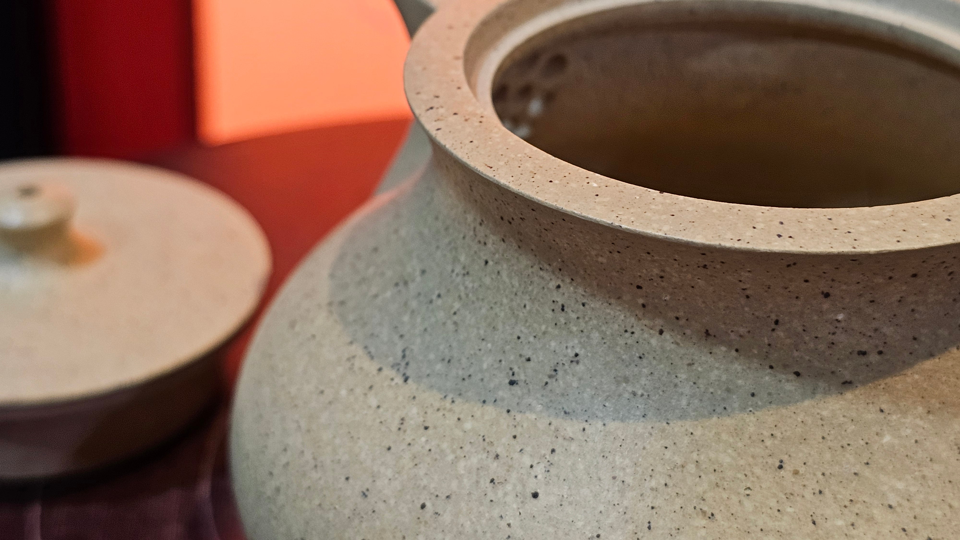 Le Rong《乐荣》, 186.3ml, Zhi Ma Duan Ni 芝麻段泥, by Craftsman Gu Xiao Ming 顾小明 ~ Congratulations to!Mr K.F., 1828hrs 25th Nov 2026, Chamblee! GA!