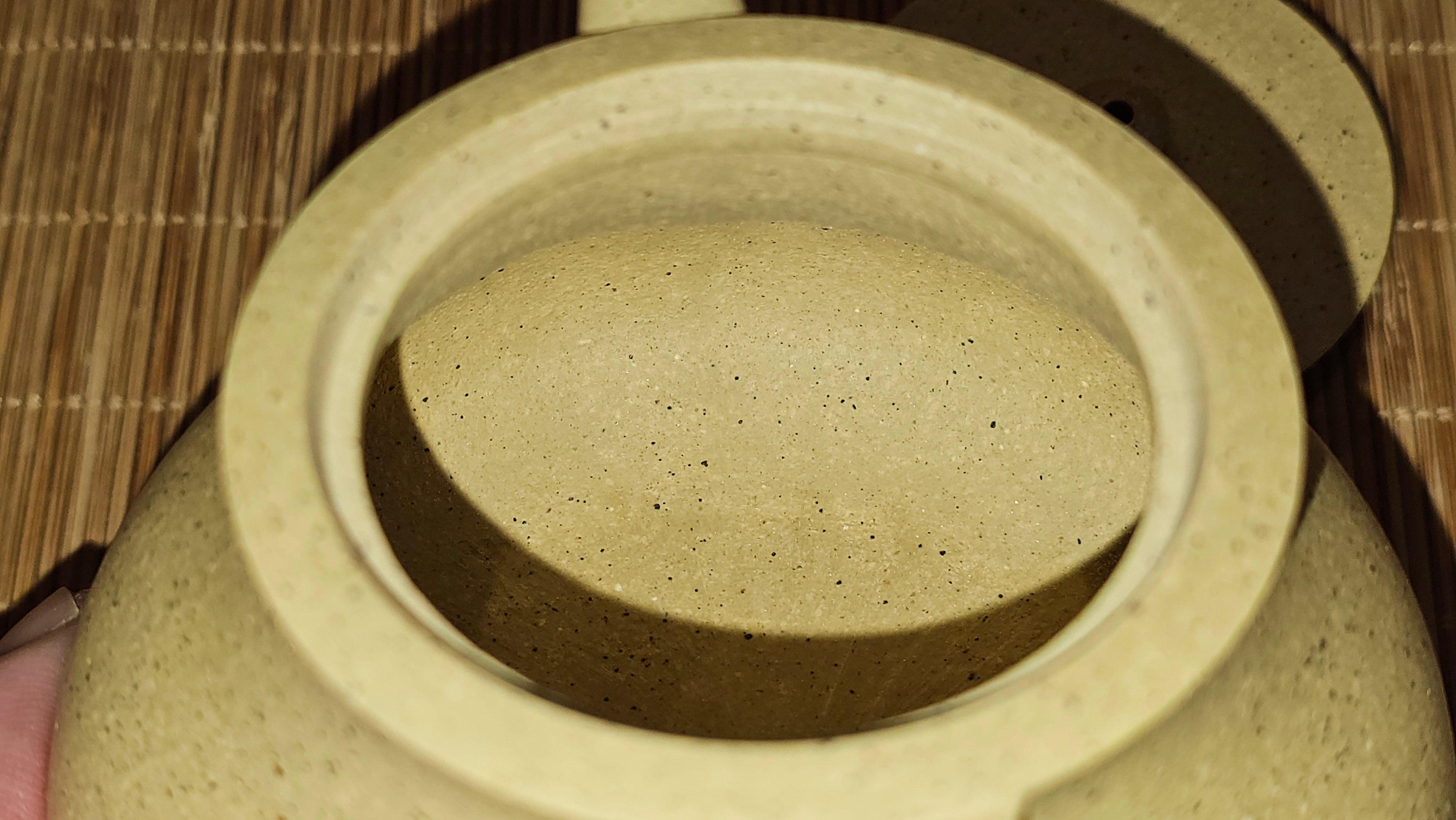 Le Rong《乐荣》, 186.3ml, Zhi Ma Duan Ni 芝麻段泥, by Craftsman Gu Xiao Ming 顾小明 ~ Congratulations to!Mr K.F., 1828hrs 25th Nov 2026, Chamblee! GA!