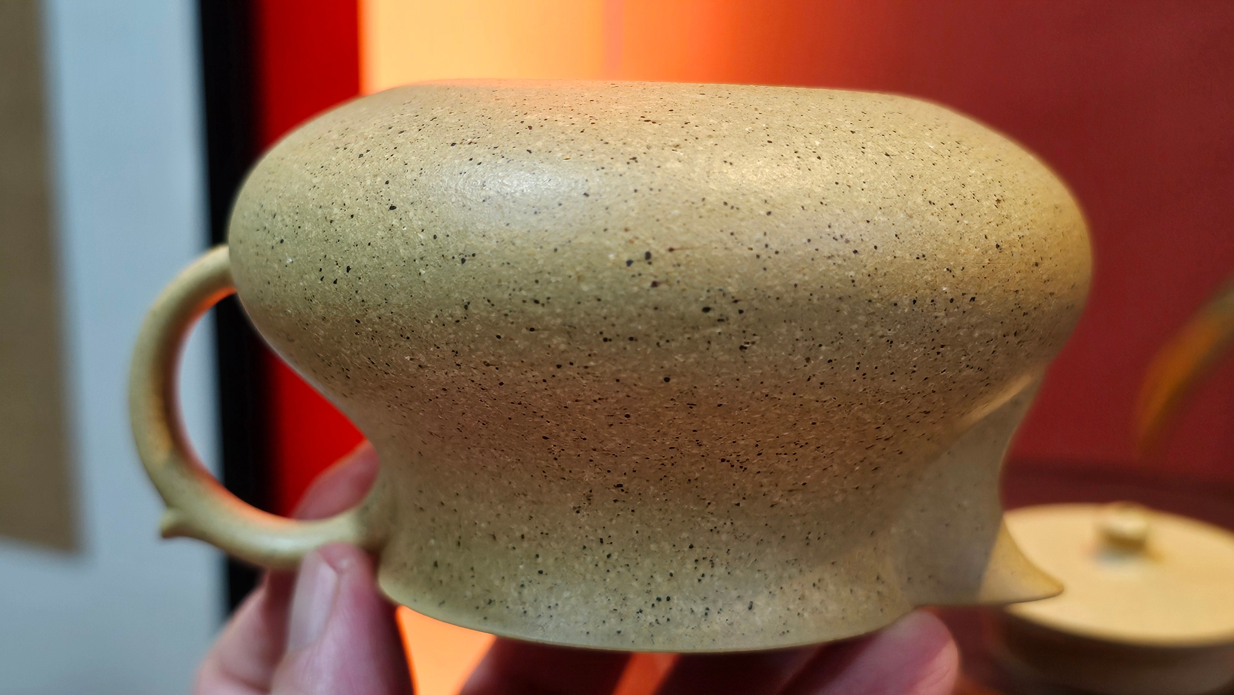 Le Rong《乐荣》, 186.3ml, Zhi Ma Duan Ni 芝麻段泥, by Craftsman Gu Xiao Ming 顾小明 ~ Congratulations to!Mr K.F., 1828hrs 25th Nov 2026, Chamblee! GA!