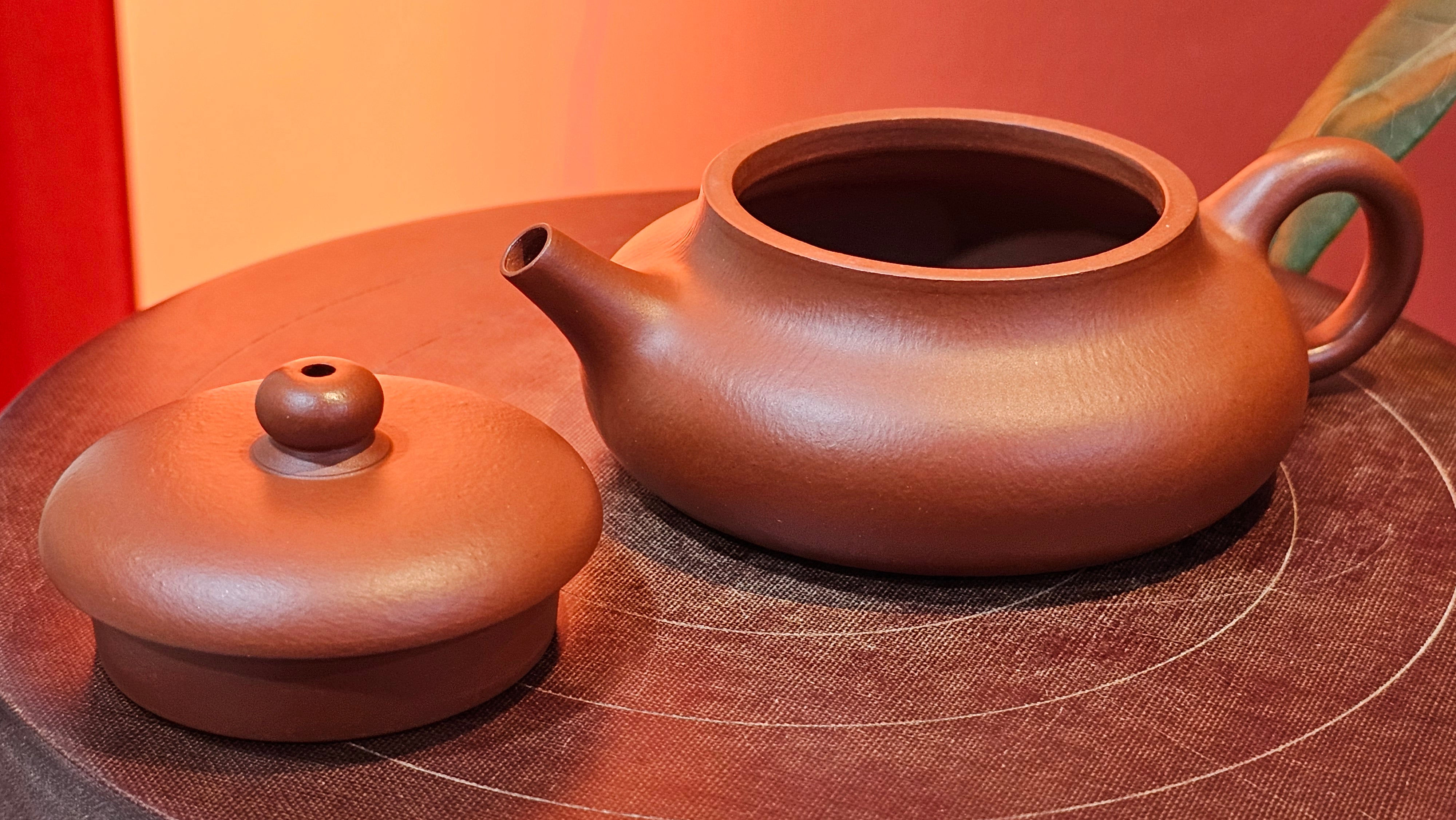 Jing Le 静乐 ~ "Quiet happiness", 81.5ml, Xiao Mei Yao Zhu Ni 小煤窑朱泥, by our Collaborative Craftsman Wang Xing 王兴 ~!Congratulations to Ms J.C.! 1205hrs 26h Nov 2025, Wilmington! DE!