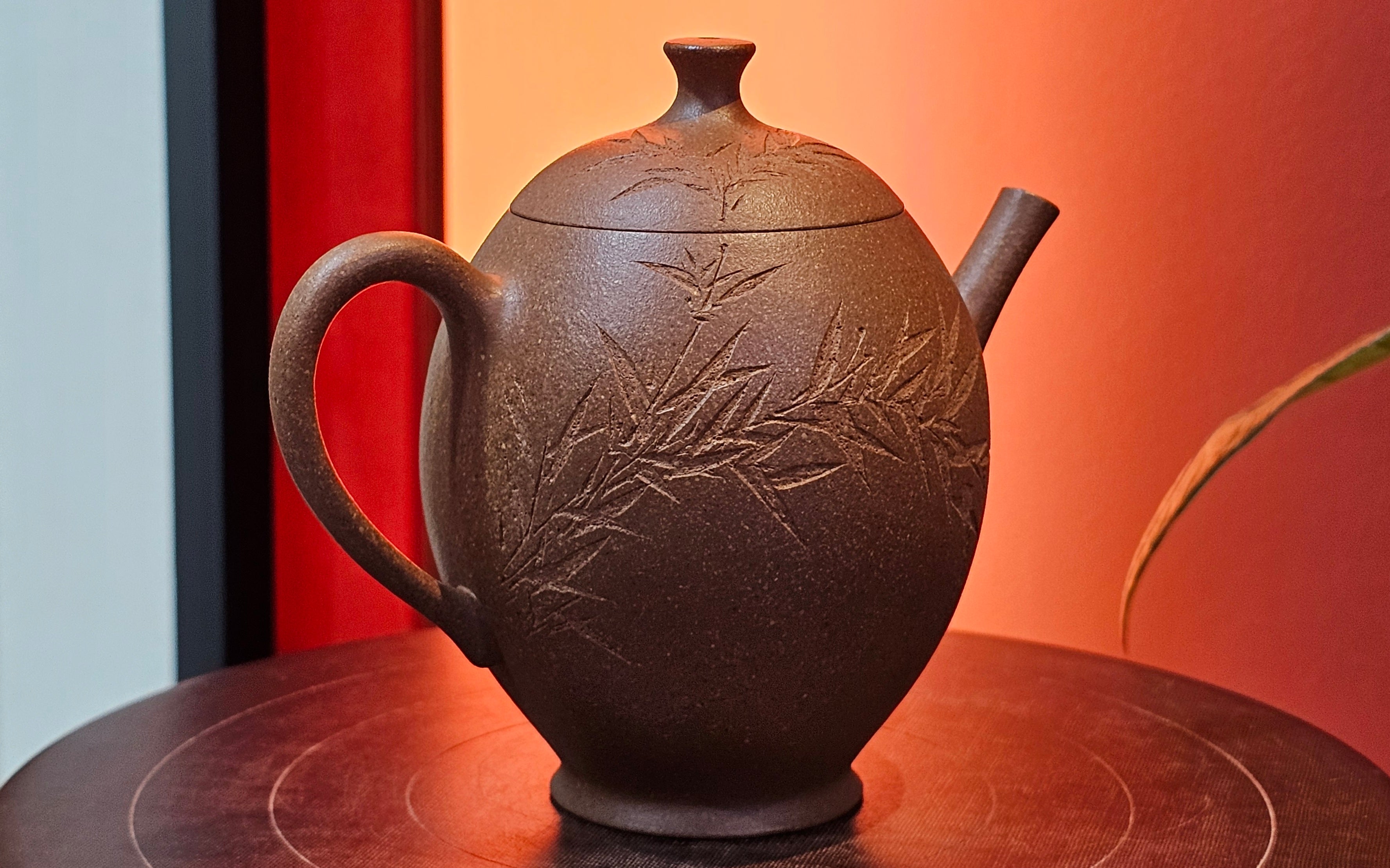 Gao Xiu Hu《高秀壶》, 181.2ml, Bao Shan Duan Ni 宝山段泥, by Craftsman Zhu Shu 朱舒 ~ With Engraving of Bamboos and Verse in Zhuan Shu 篆书 by Craftsman Yi Cheng 逸成!~Congratulations to Mr A.D.P.! 2242hrs 27th Nov 2025, Forest! Belgium🇧🇪!