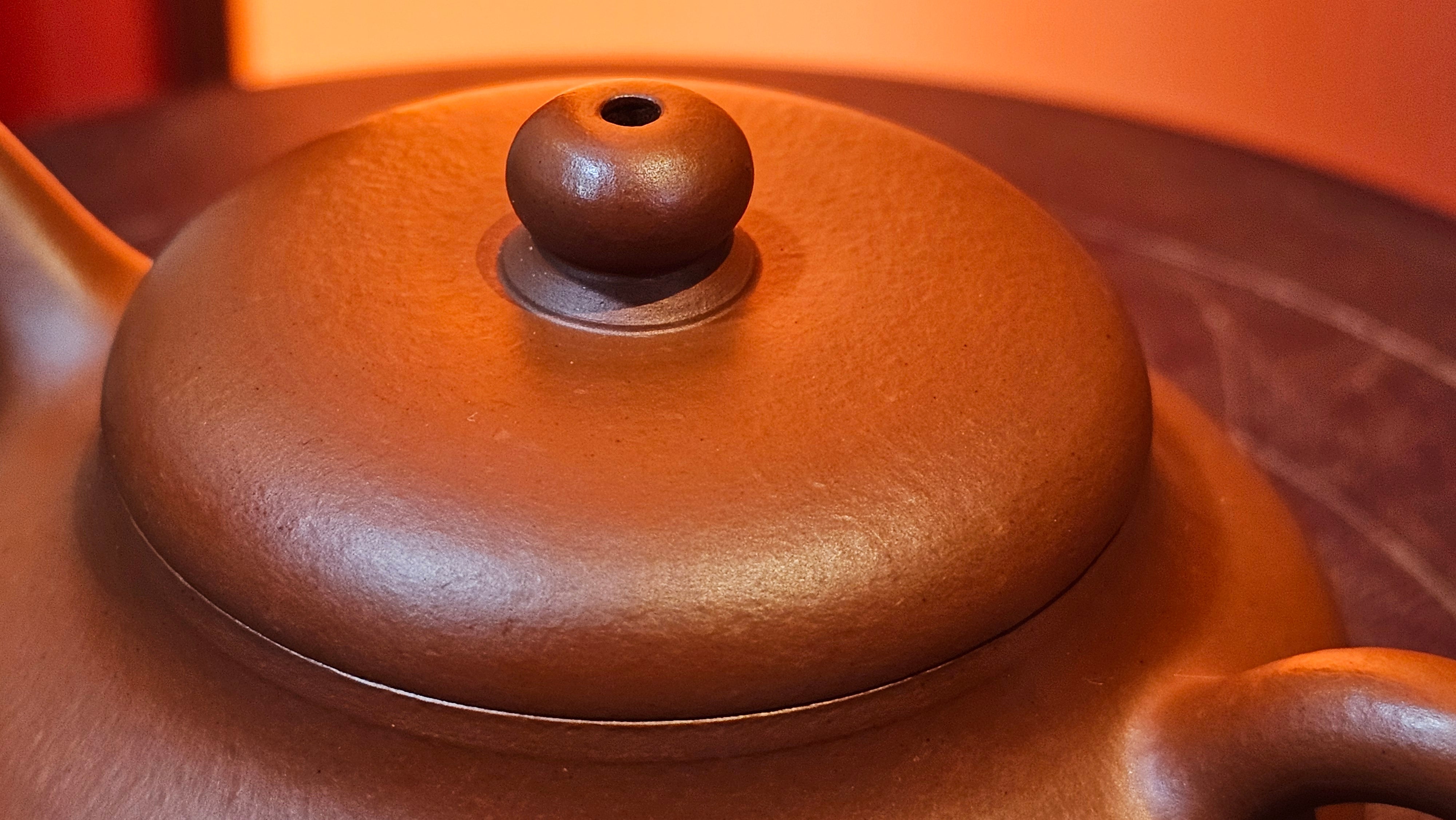 Jing Le 静乐 ~ "Quiet happiness", 82.8ml, Xiao Mei Yao Zhu Ni 小煤窑朱泥, by our Collaborative Craftsman Wang Xing 王兴 ~ Congratulations to Mr C.H.! 1833hrs 27th Nov 2025, Bingen am Rhein! Germany🇩🇪!