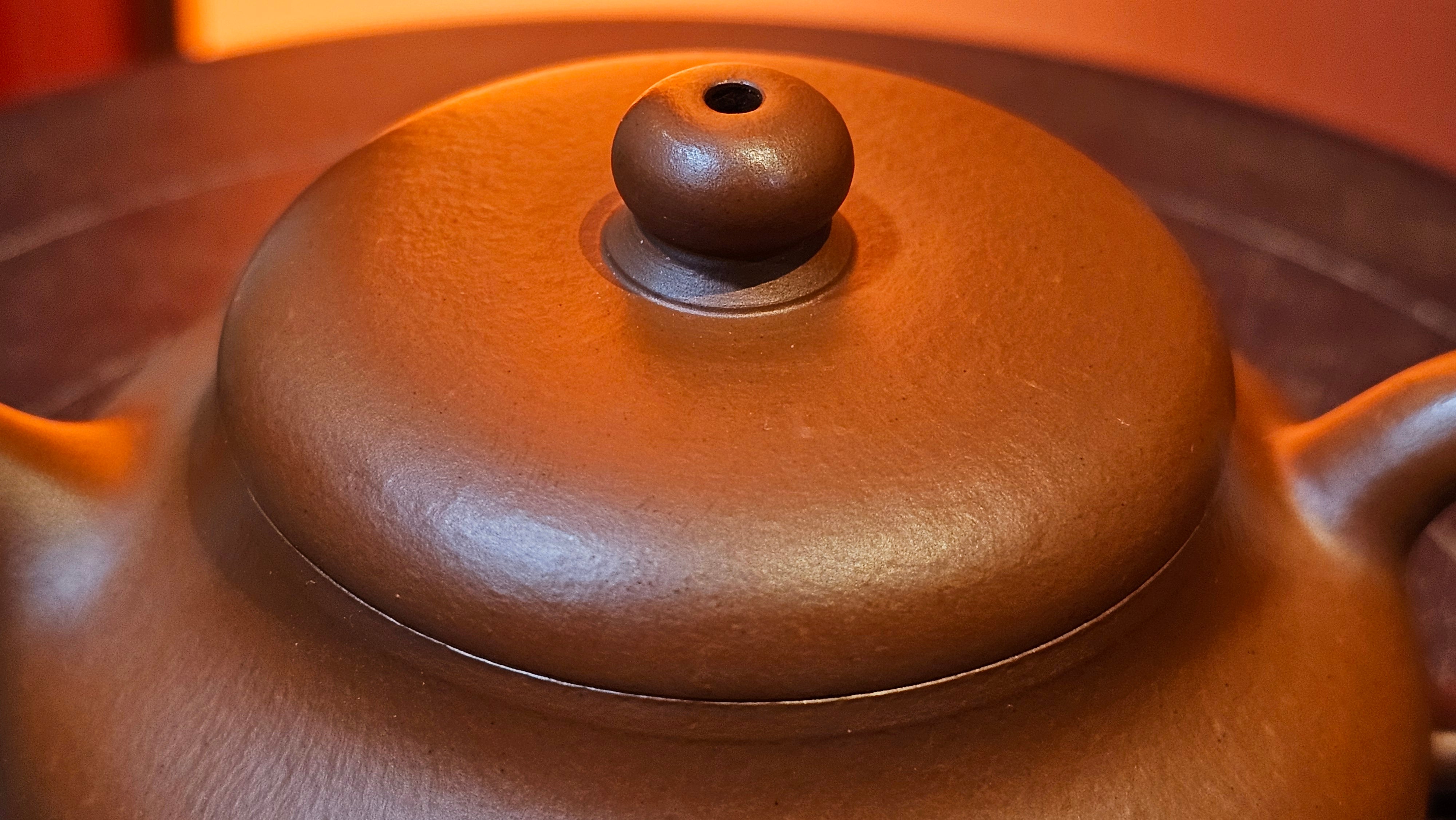 Jing Le 静乐 ~ "Quiet happiness", 82.8ml, Xiao Mei Yao Zhu Ni 小煤窑朱泥, by our Collaborative Craftsman Wang Xing 王兴 ~ Congratulations to Mr C.H.! 1833hrs 27th Nov 2025, Bingen am Rhein! Germany🇩🇪!