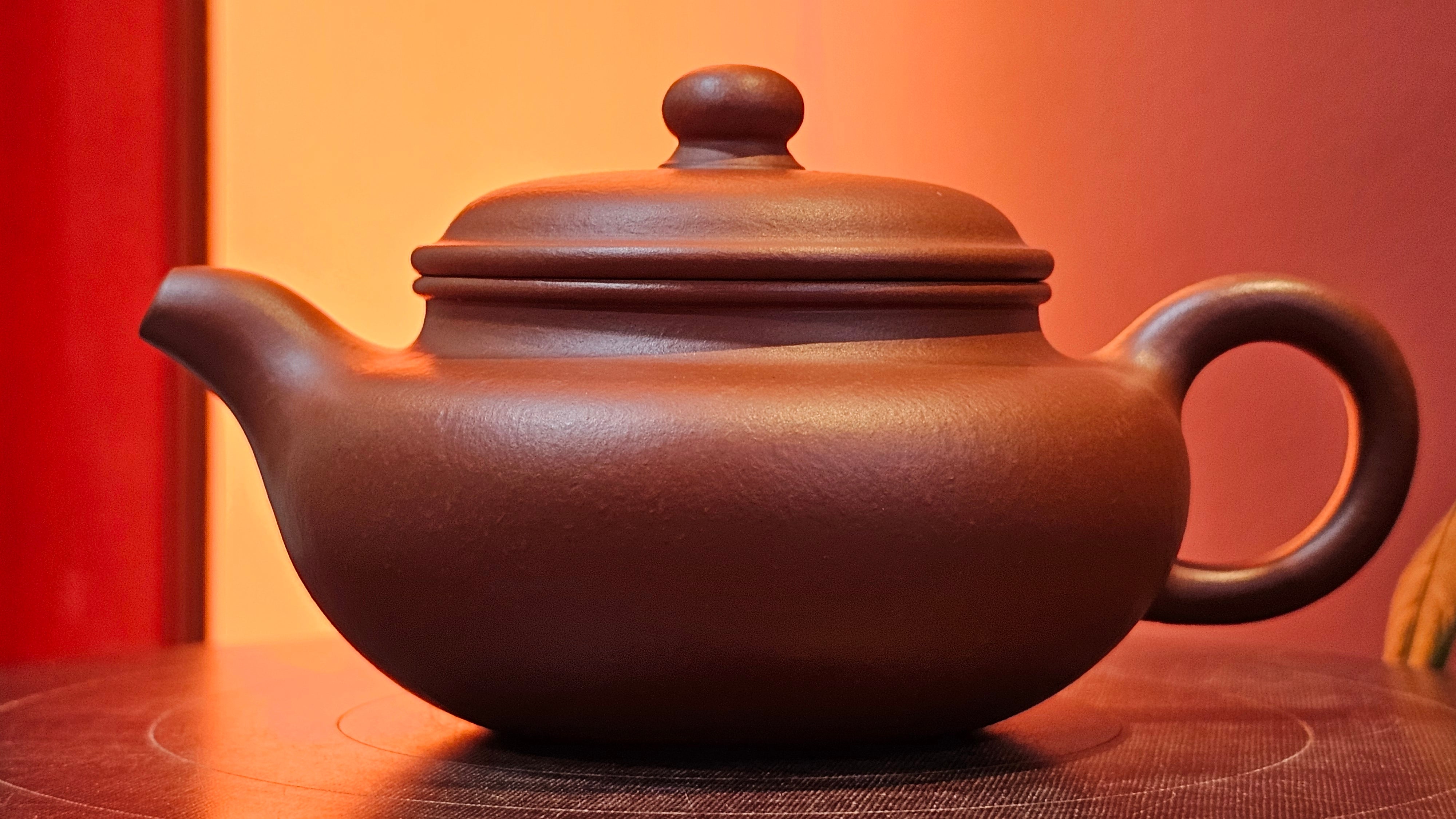 Fang Gu 仿古, 143.2ml, Xiao Mei Yao Zhu Ni 小煤窑朱泥, by Craftsman Shi Yun 石芸 ~ Congratulations!to Ms L.L.! 0744hrs 29th Nov 2025, Branchburg, NJ!