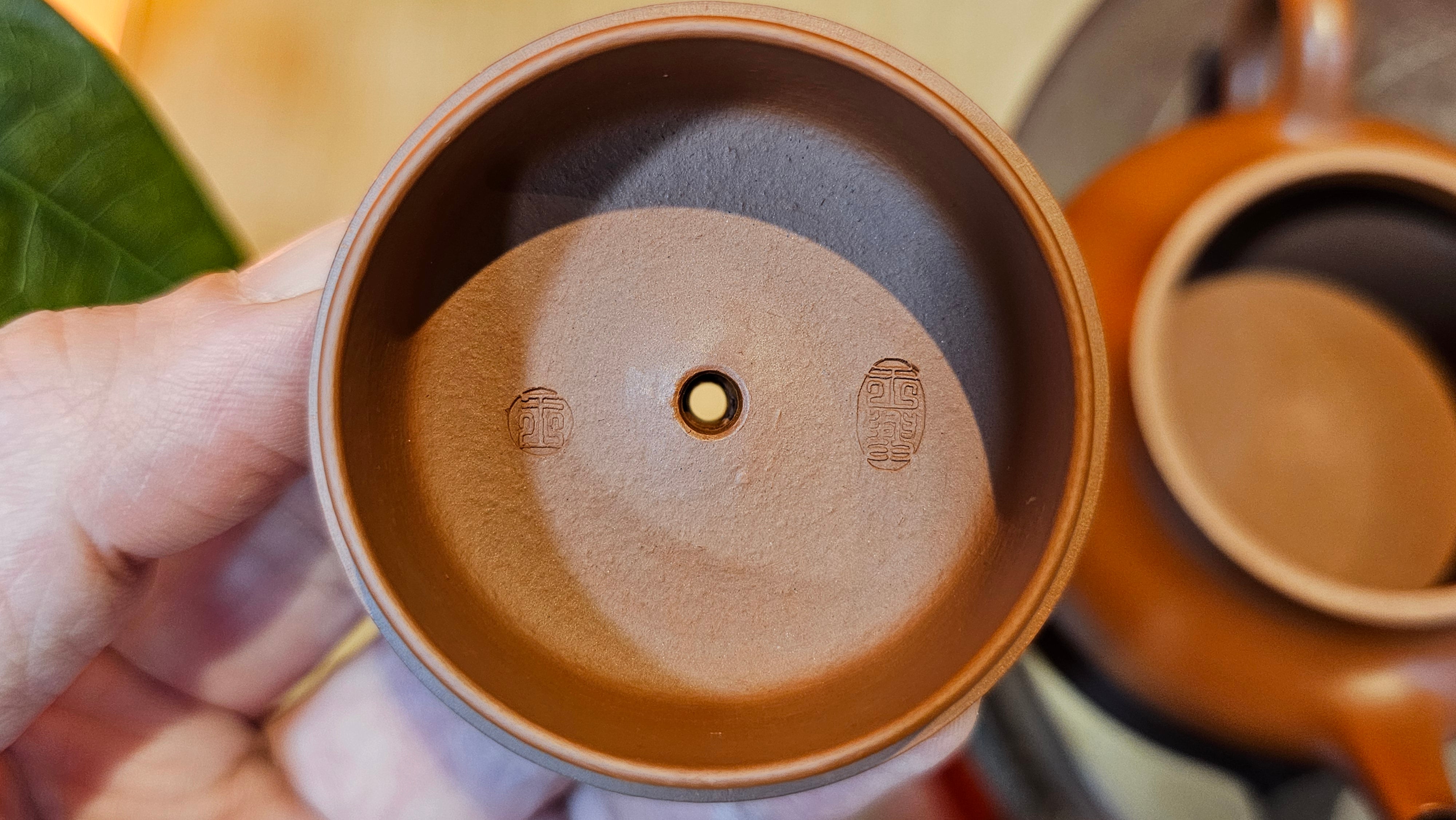 Jing Le 静乐 ~ "Quiet happiness", 82.8ml, Xiao Mei Yao Zhu Ni 小煤窑朱泥, by our Collaborative Craftsman Wang Xing 王兴 ~ Congratulations to Mr C.H.! 1833hrs 27th Nov 2025, Bingen am Rhein! Germany🇩🇪!