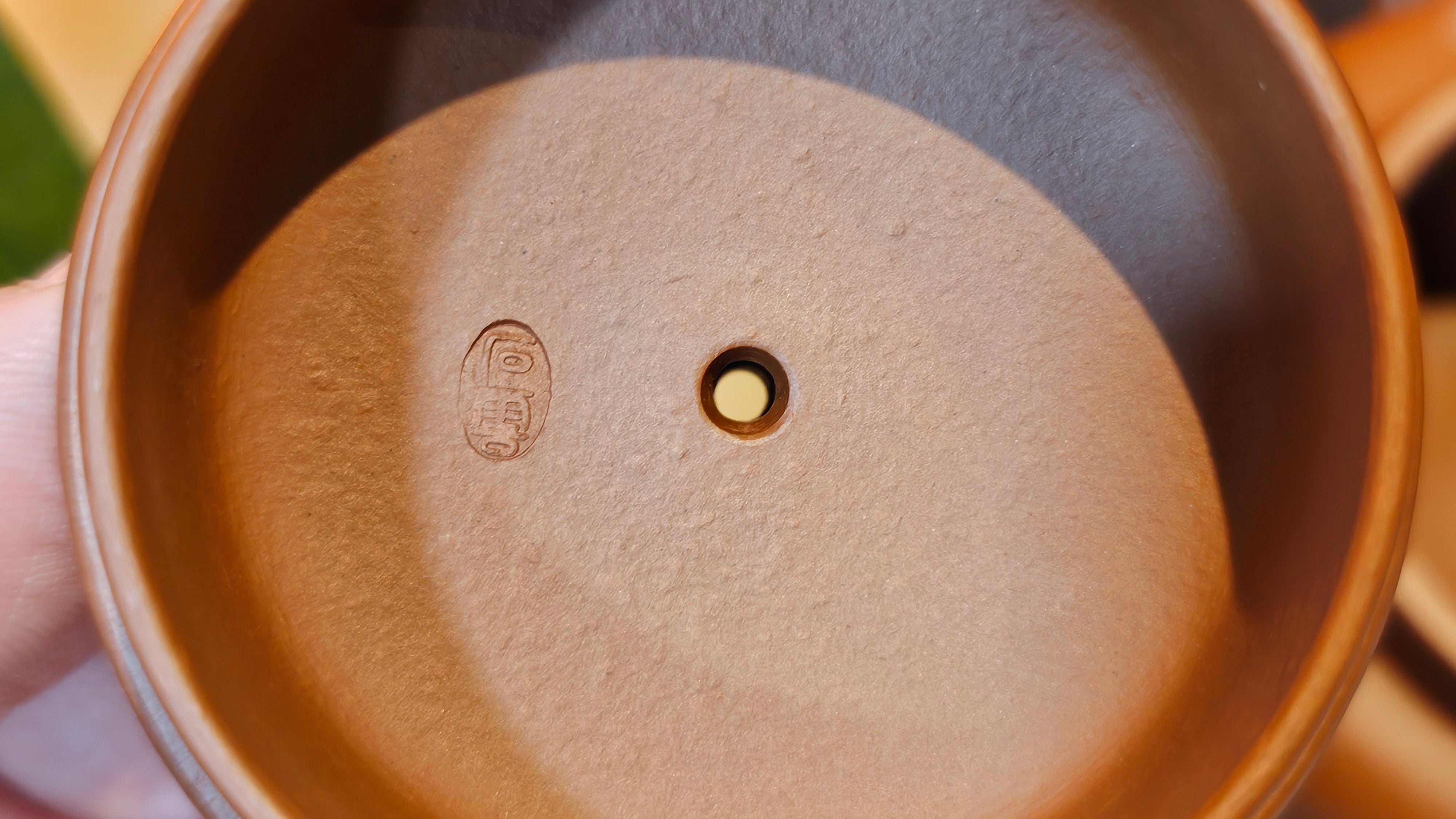 Fang Gu 仿古, 143.2ml, Xiao Mei Yao Zhu Ni 小煤窑朱泥, by Craftsman Shi Yun 石芸 ~ Congratulations!to Ms L.L.! 0744hrs 29th Nov 2025, Branchburg, NJ!