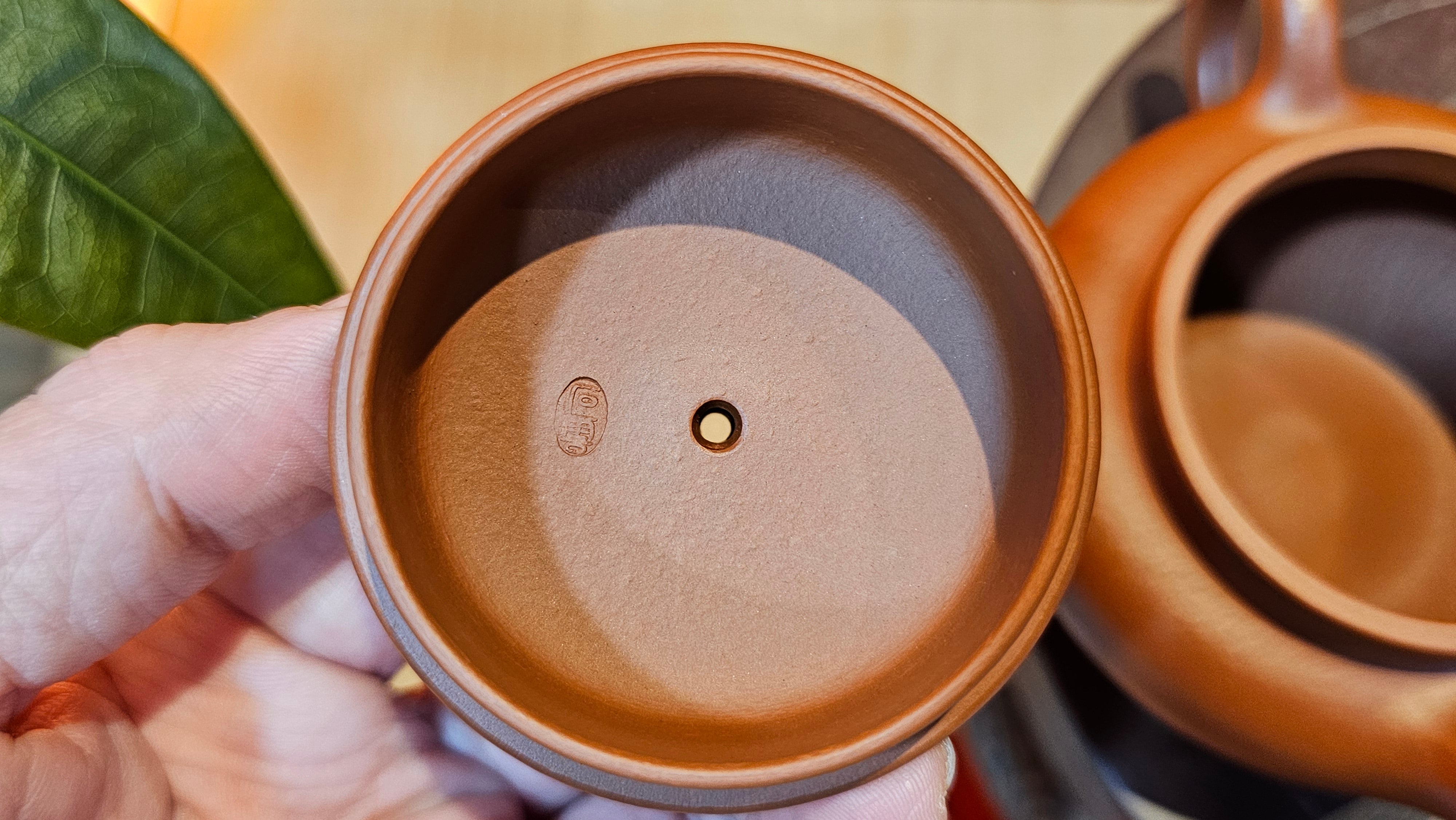 Fang Gu 仿古, 143.2ml, Xiao Mei Yao Zhu Ni 小煤窑朱泥, by Craftsman Shi Yun 石芸 ~ Congratulations!to Ms L.L.! 0744hrs 29th Nov 2025, Branchburg, NJ!