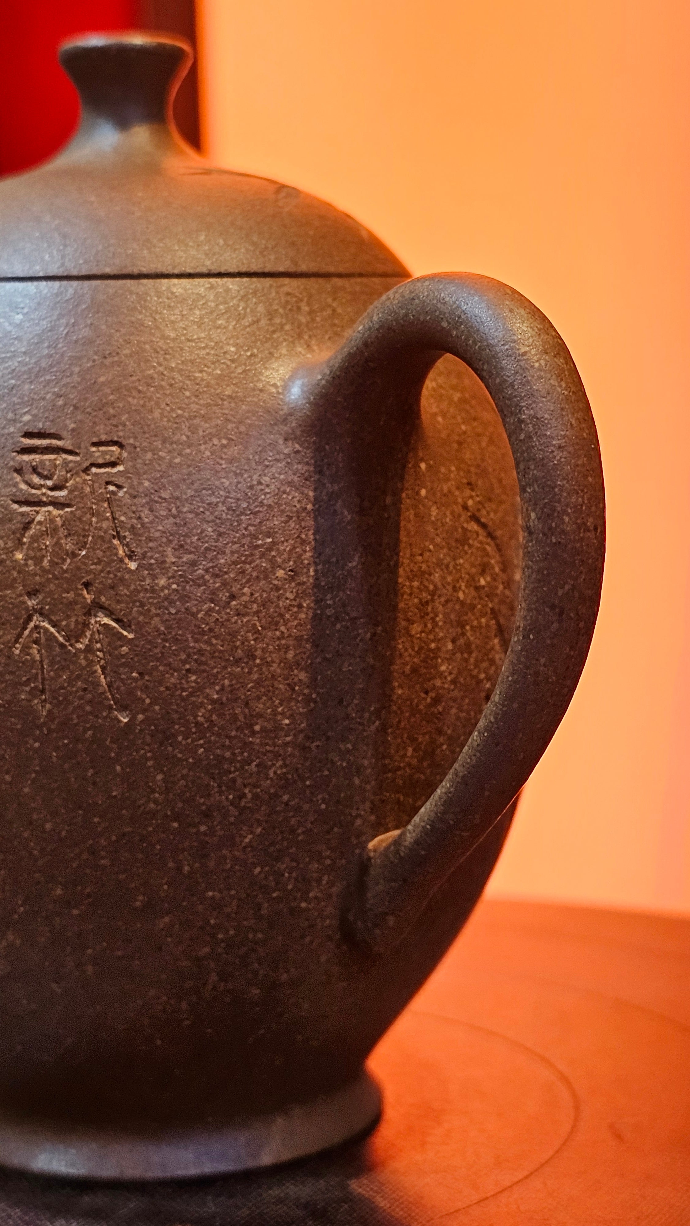 Gao Xiu Hu《高秀壶》, 181.2ml, Bao Shan Duan Ni 宝山段泥, by Craftsman Zhu Shu 朱舒 ~ With Engraving of Bamboos and Verse in Zhuan Shu 篆书 by Craftsman Yi Cheng 逸成!~Congratulations to Mr A.D.P.! 2242hrs 27th Nov 2025, Forest! Belgium🇧🇪!