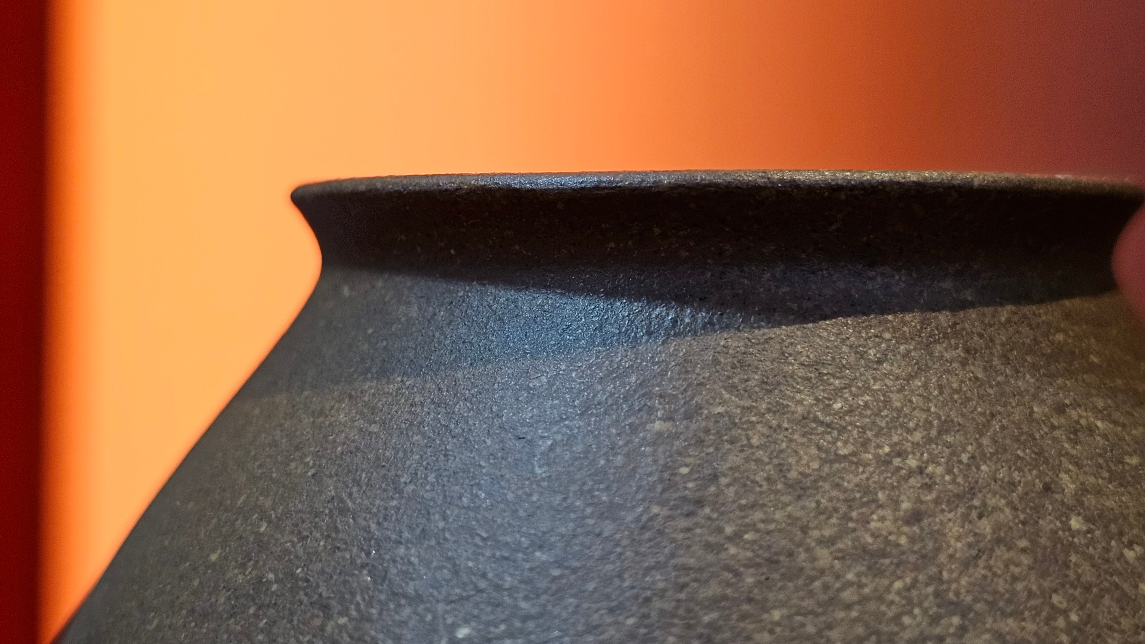 Gao Xiu Hu《高秀壶》, 181.2ml, Bao Shan Duan Ni 宝山段泥, by Craftsman Zhu Shu 朱舒 ~ With Engraving of Bamboos and Verse in Zhuan Shu 篆书 by Craftsman Yi Cheng 逸成!~Congratulations to Mr A.D.P.! 2242hrs 27th Nov 2025, Forest! Belgium🇧🇪!