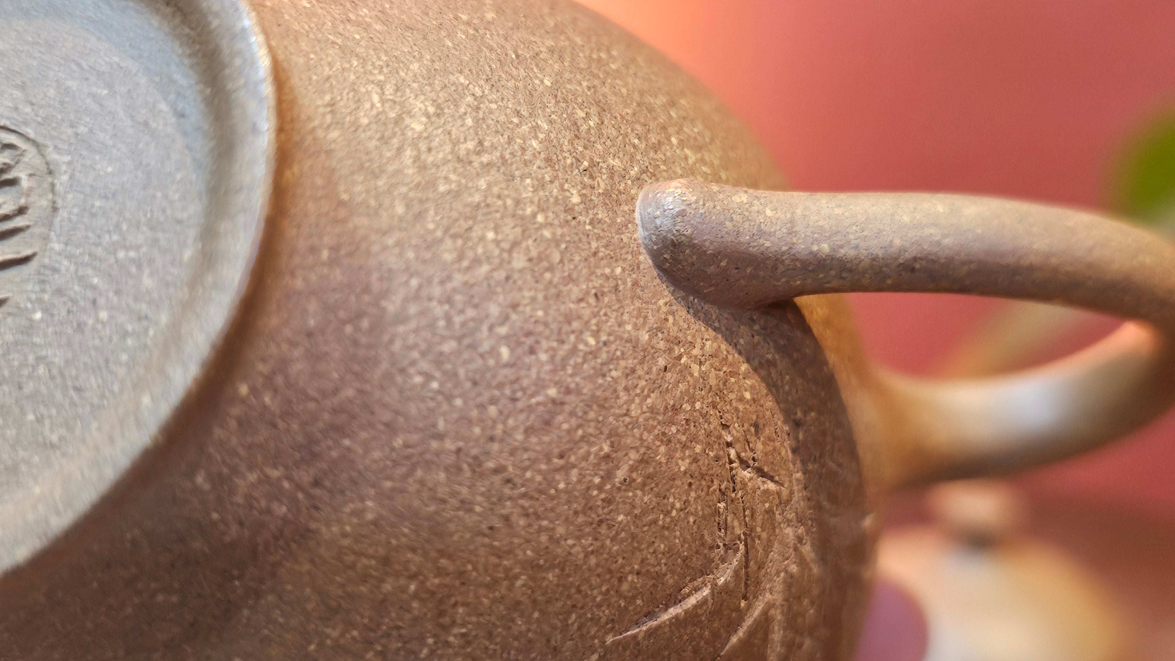 Gao Xiu Hu《高秀壶》, 181.2ml, Bao Shan Duan Ni 宝山段泥, by Craftsman Zhu Shu 朱舒 ~ With Engraving of Bamboos and Verse in Zhuan Shu 篆书 by Craftsman Yi Cheng 逸成!~Congratulations to Mr A.D.P.! 2242hrs 27th Nov 2025, Forest! Belgium🇧🇪!