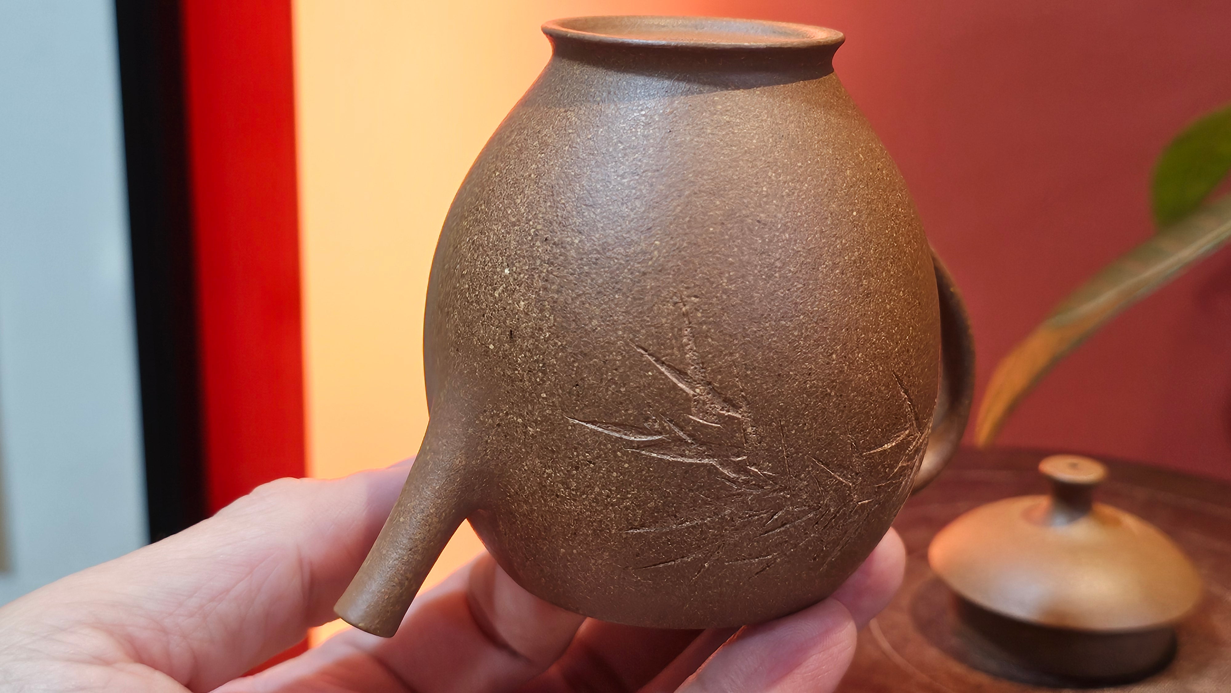 Gao Xiu Hu《高秀壶》, 181.2ml, Bao Shan Duan Ni 宝山段泥, by Craftsman Zhu Shu 朱舒 ~ With Engraving of Bamboos and Verse in Zhuan Shu 篆书 by Craftsman Yi Cheng 逸成!~Congratulations to Mr A.D.P.! 2242hrs 27th Nov 2025, Forest! Belgium🇧🇪!