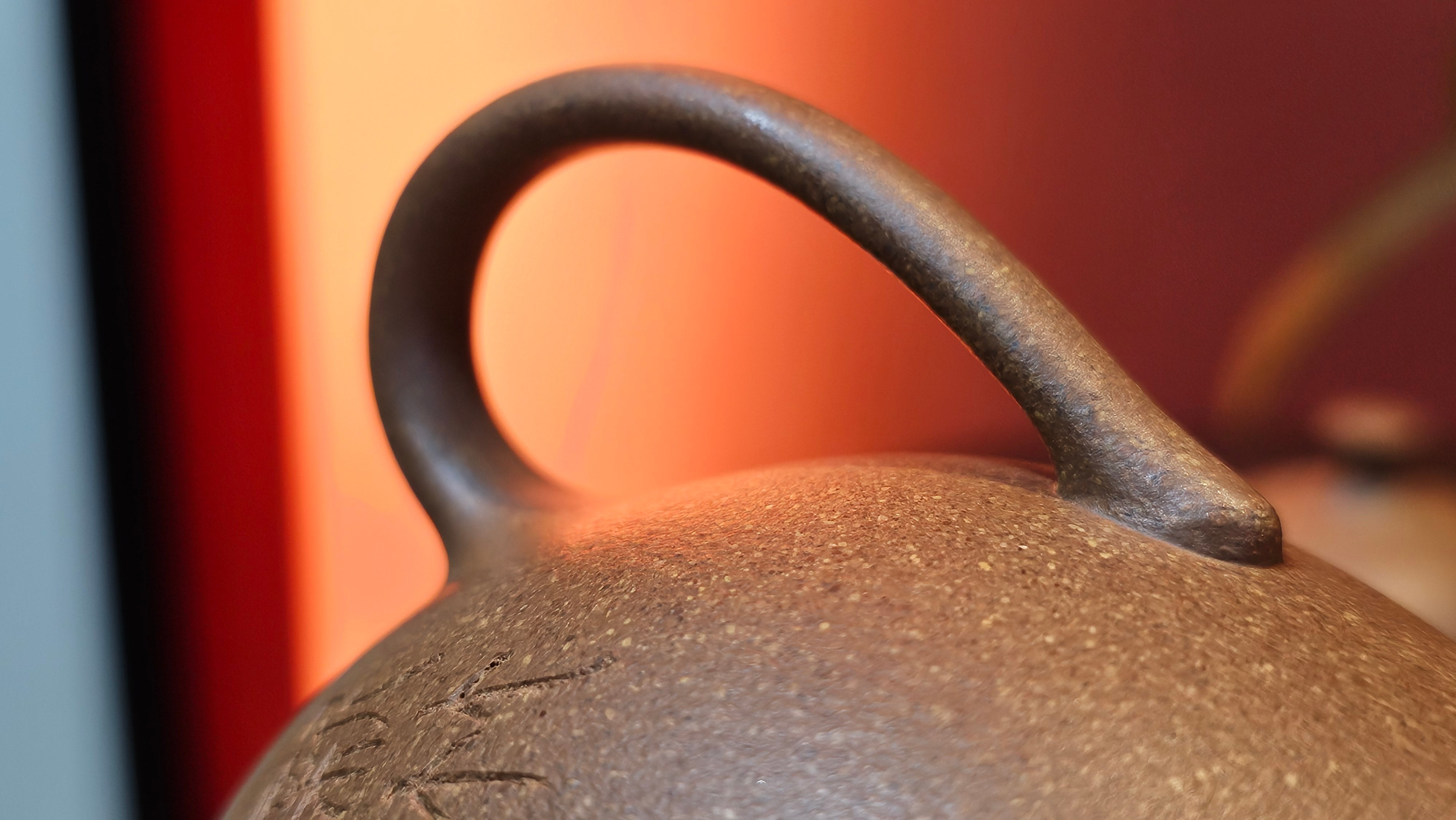 Gao Xiu Hu《高秀壶》, 181.2ml, Bao Shan Duan Ni 宝山段泥, by Craftsman Zhu Shu 朱舒 ~ With Engraving of Bamboos and Verse in Zhuan Shu 篆书 by Craftsman Yi Cheng 逸成!~Congratulations to Mr A.D.P.! 2242hrs 27th Nov 2025, Forest! Belgium🇧🇪!