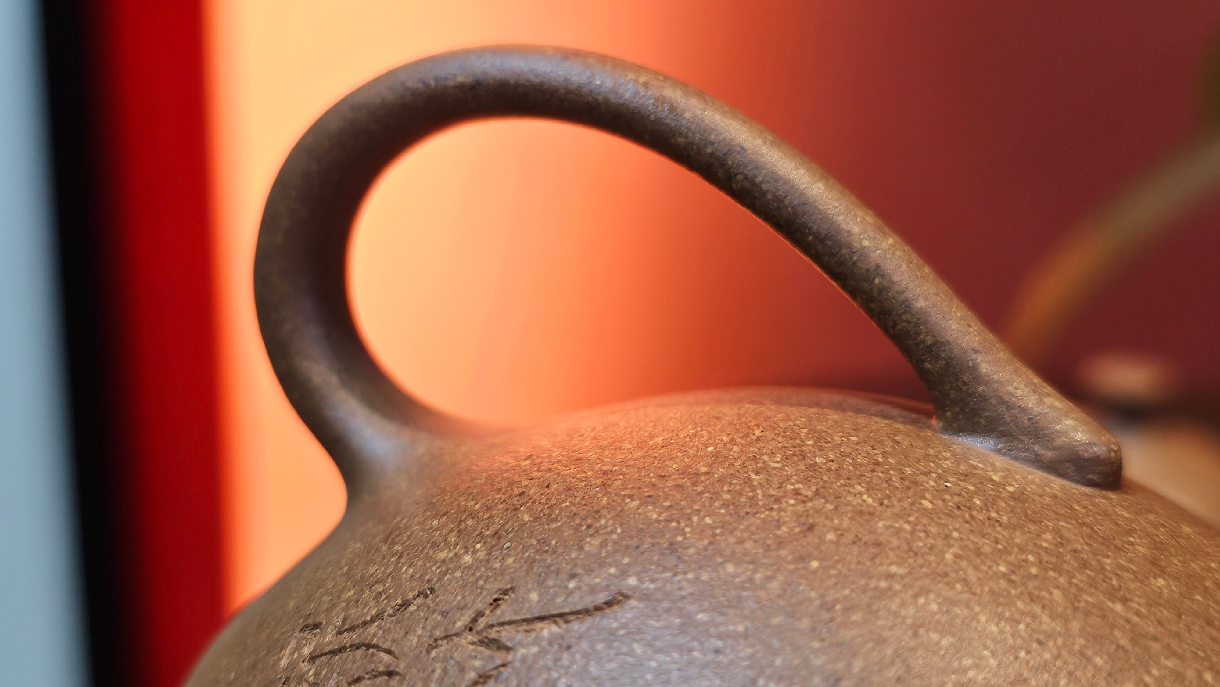 Gao Xiu Hu《高秀壶》, 181.2ml, Bao Shan Duan Ni 宝山段泥, by Craftsman Zhu Shu 朱舒 ~ With Engraving of Bamboos and Verse in Zhuan Shu 篆书 by Craftsman Yi Cheng 逸成!~Congratulations to Mr A.D.P.! 2242hrs 27th Nov 2025, Forest! Belgium🇧🇪!