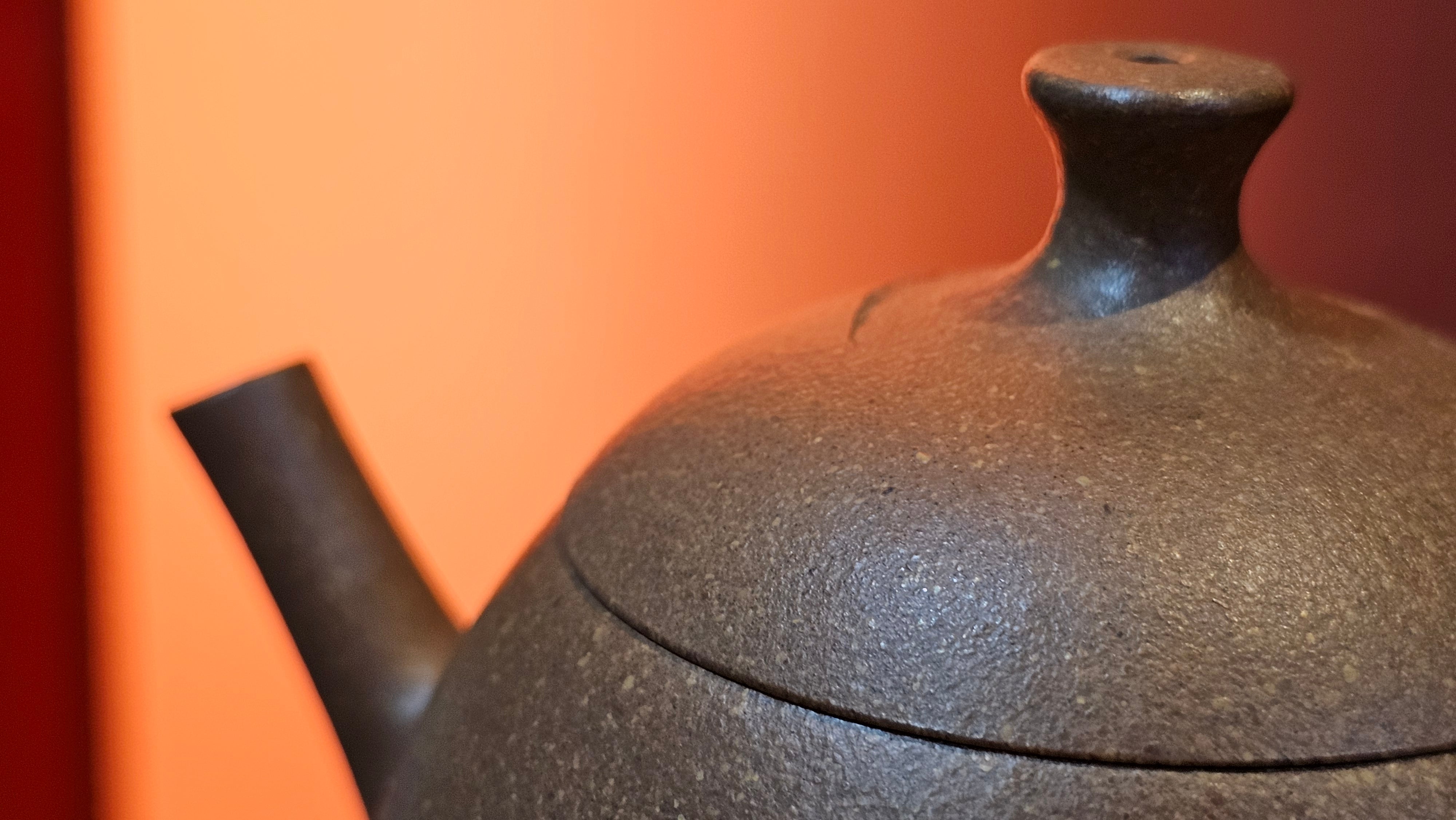 Gao Xiu Hu《高秀壶》, 182.9ml, Bao Shan Duan Ni 宝山段泥, by Craftsman Zhu Shu 朱舒 ~ With Engraving of Bamboos and Verse in Zhuan Shu 篆书 by Craftsman Yi Cheng 逸成!~ Congratulations!to Ms E.A.! 0009hrs 28th Nov 2025, Vineland! NJ!