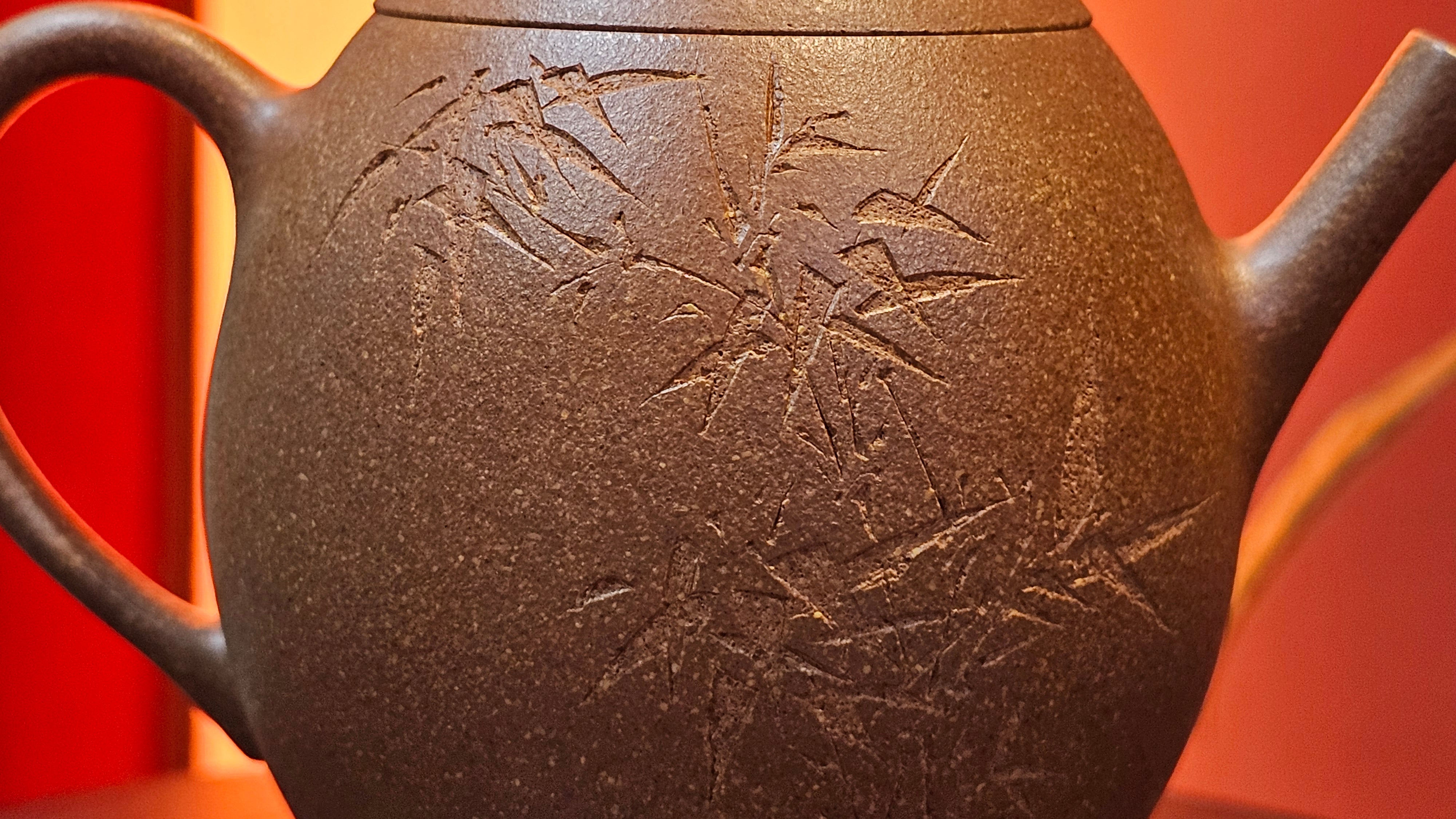 Gao Xiu Hu《高秀壶》, 182.9ml, Bao Shan Duan Ni 宝山段泥, by Craftsman Zhu Shu 朱舒 ~ With Engraving of Bamboos and Verse in Zhuan Shu 篆书 by Craftsman Yi Cheng 逸成!~ Congratulations!to Ms E.A.! 0009hrs 28th Nov 2025, Vineland! NJ!