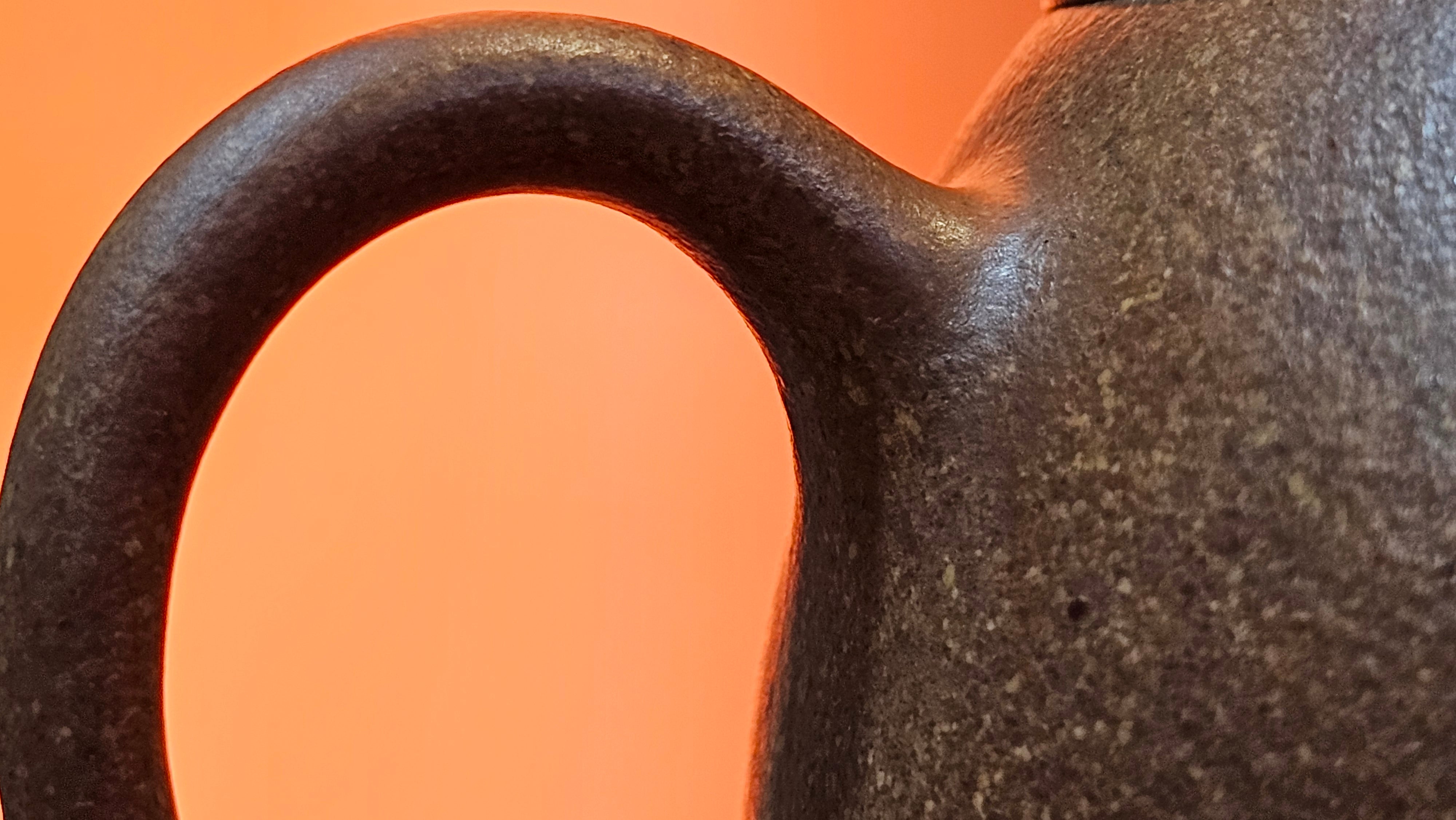 Gao Xiu Hu《高秀壶》, 182.9ml, Bao Shan Duan Ni 宝山段泥, by Craftsman Zhu Shu 朱舒 ~ With Engraving of Bamboos and Verse in Zhuan Shu 篆书 by Craftsman Yi Cheng 逸成!~ Congratulations!to Ms E.A.! 0009hrs 28th Nov 2025, Vineland! NJ!