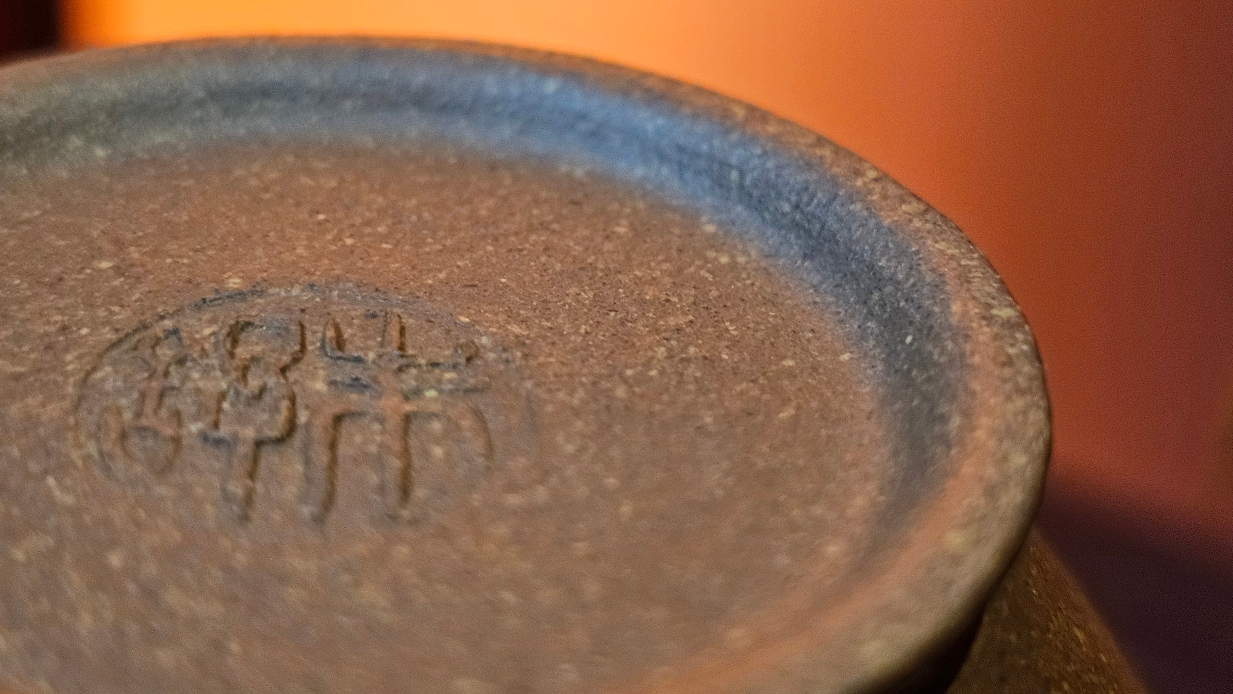 Gao Xiu Hu《高秀壶》, 182.9ml, Bao Shan Duan Ni 宝山段泥, by Craftsman Zhu Shu 朱舒 ~ With Engraving of Bamboos and Verse in Zhuan Shu 篆书 by Craftsman Yi Cheng 逸成!~ Congratulations!to Ms E.A.! 0009hrs 28th Nov 2025, Vineland! NJ!