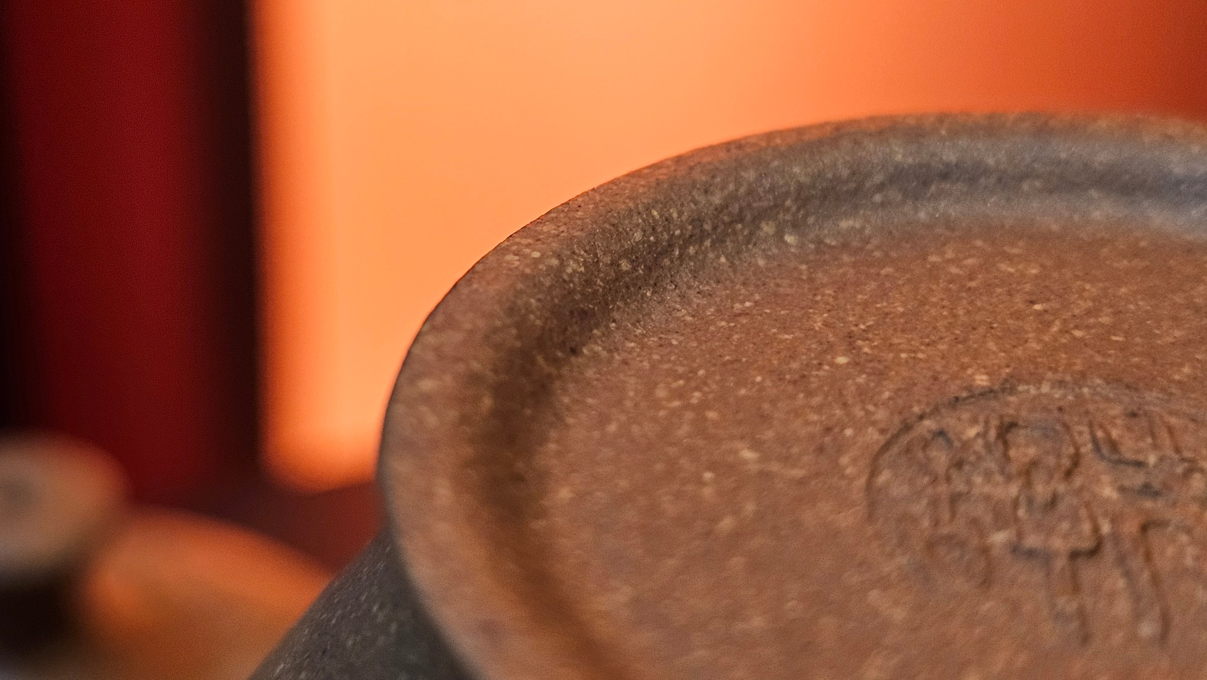 Gao Xiu Hu《高秀壶》, 182.9ml, Bao Shan Duan Ni 宝山段泥, by Craftsman Zhu Shu 朱舒 ~ With Engraving of Bamboos and Verse in Zhuan Shu 篆书 by Craftsman Yi Cheng 逸成!~ Congratulations!to Ms E.A.! 0009hrs 28th Nov 2025, Vineland! NJ!