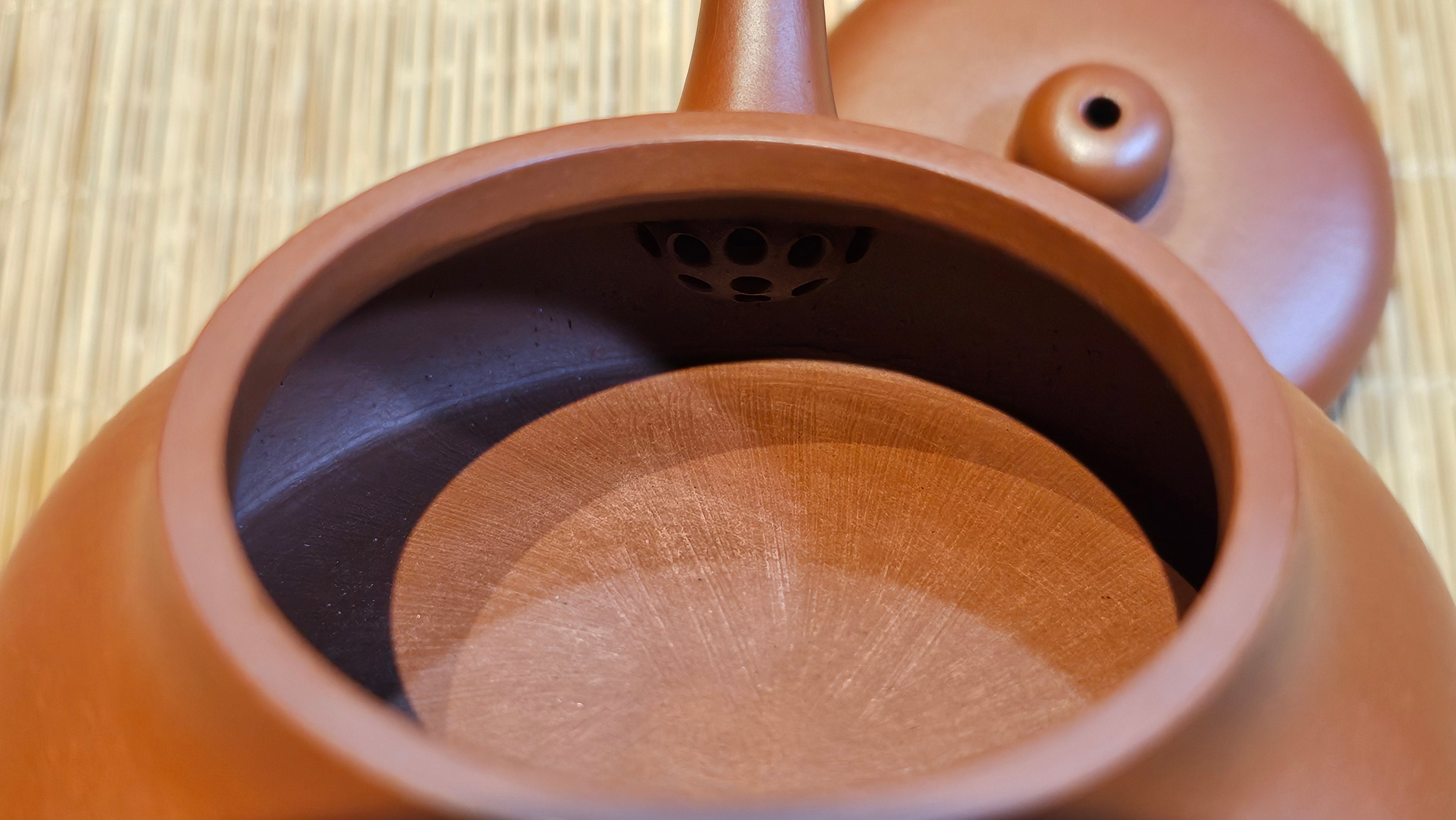 Jing Le 静乐 ~ "Quiet happiness", 82.8ml, Xiao Mei Yao Zhu Ni 小煤窑朱泥, by our Collaborative Craftsman Wang Xing 王兴 ~ Congratulations to Mr C.H.! 1833hrs 27th Nov 2025, Bingen am Rhein! Germany🇩🇪!