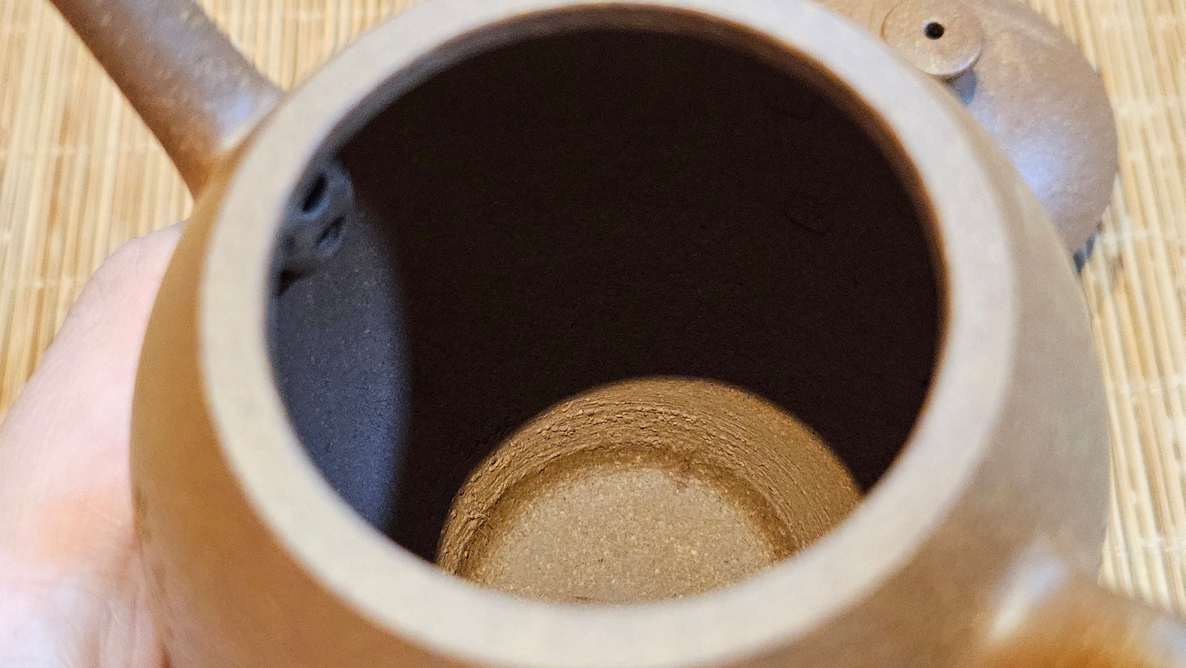 Gao Xiu Hu《高秀壶》, 181.2ml, Bao Shan Duan Ni 宝山段泥, by Craftsman Zhu Shu 朱舒 ~ With Engraving of Bamboos and Verse in Zhuan Shu 篆书 by Craftsman Yi Cheng 逸成!~Congratulations to Mr A.D.P.! 2242hrs 27th Nov 2025, Forest! Belgium🇧🇪!