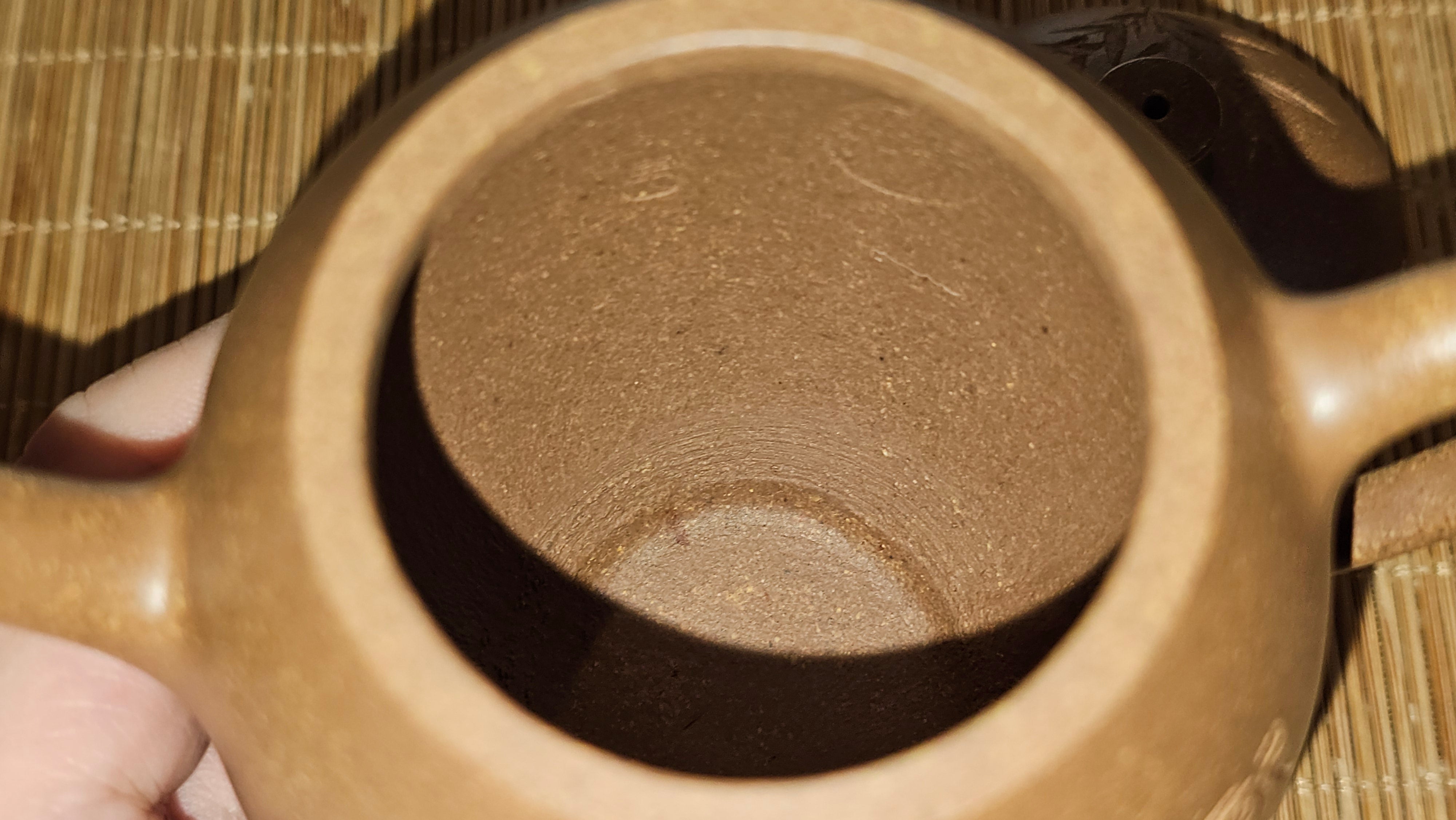 Gao Xiu Hu《高秀壶》, 181.2ml, Bao Shan Duan Ni 宝山段泥, by Craftsman Zhu Shu 朱舒 ~ With Engraving of Bamboos and Verse in Zhuan Shu 篆书 by Craftsman Yi Cheng 逸成!~Congratulations to Mr A.D.P.! 2242hrs 27th Nov 2025, Forest! Belgium🇧🇪!