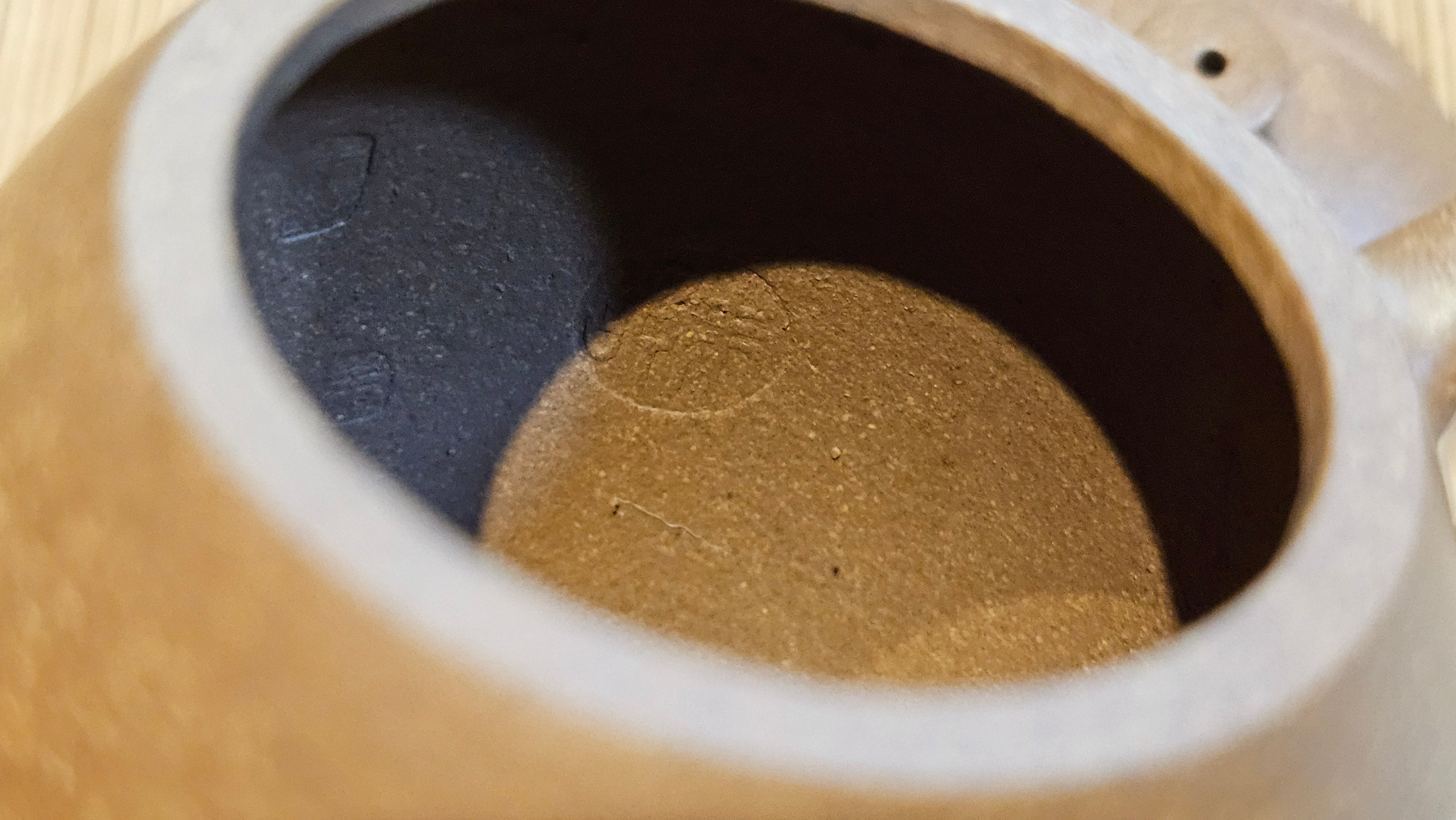 Gao Xiu Hu《高秀壶》, 181.2ml, Bao Shan Duan Ni 宝山段泥, by Craftsman Zhu Shu 朱舒 ~ With Engraving of Bamboos and Verse in Zhuan Shu 篆书 by Craftsman Yi Cheng 逸成!~Congratulations to Mr A.D.P.! 2242hrs 27th Nov 2025, Forest! Belgium🇧🇪!