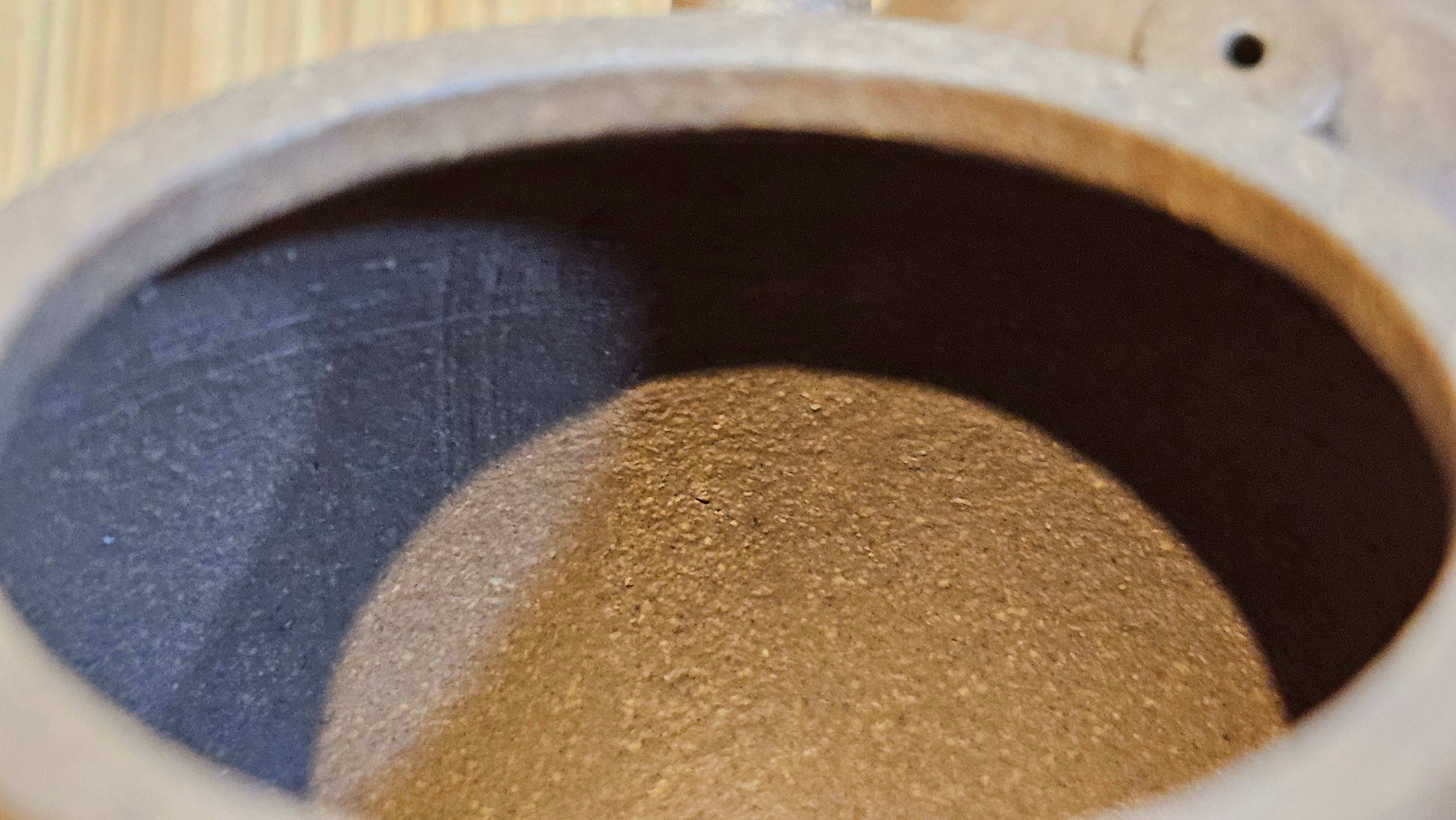 Gao Xiu Hu《高秀壶》, 181.2ml, Bao Shan Duan Ni 宝山段泥, by Craftsman Zhu Shu 朱舒 ~ With Engraving of Bamboos and Verse in Zhuan Shu 篆书 by Craftsman Yi Cheng 逸成!~Congratulations to Mr A.D.P.! 2242hrs 27th Nov 2025, Forest! Belgium🇧🇪!