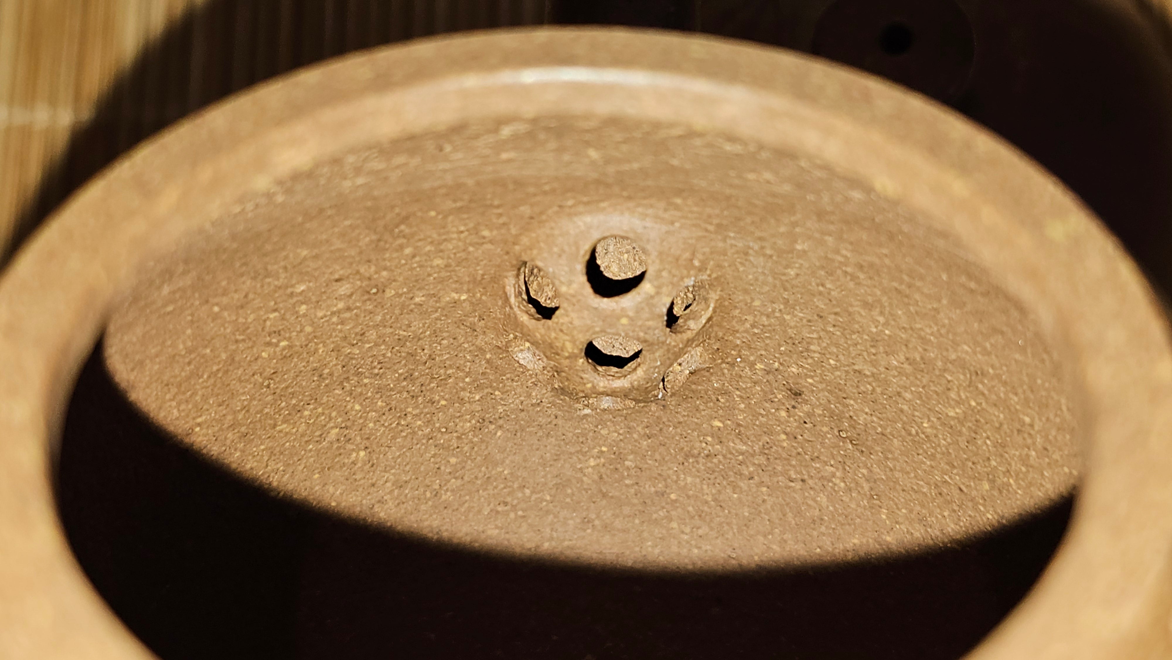 Gao Xiu Hu《高秀壶》, 181.2ml, Bao Shan Duan Ni 宝山段泥, by Craftsman Zhu Shu 朱舒 ~ With Engraving of Bamboos and Verse in Zhuan Shu 篆书 by Craftsman Yi Cheng 逸成!~Congratulations to Mr A.D.P.! 2242hrs 27th Nov 2025, Forest! Belgium🇧🇪!