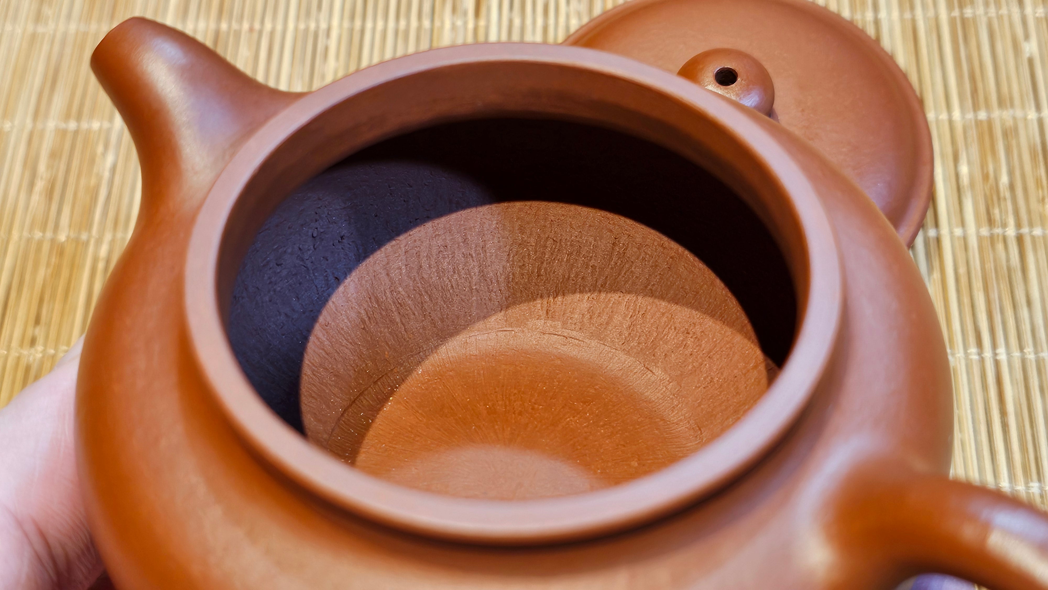 Fang Gu 仿古, 143.2ml, Xiao Mei Yao Zhu Ni 小煤窑朱泥, by Craftsman Shi Yun 石芸 ~ Congratulations!to Ms L.L.! 0744hrs 29th Nov 2025, Branchburg, NJ!