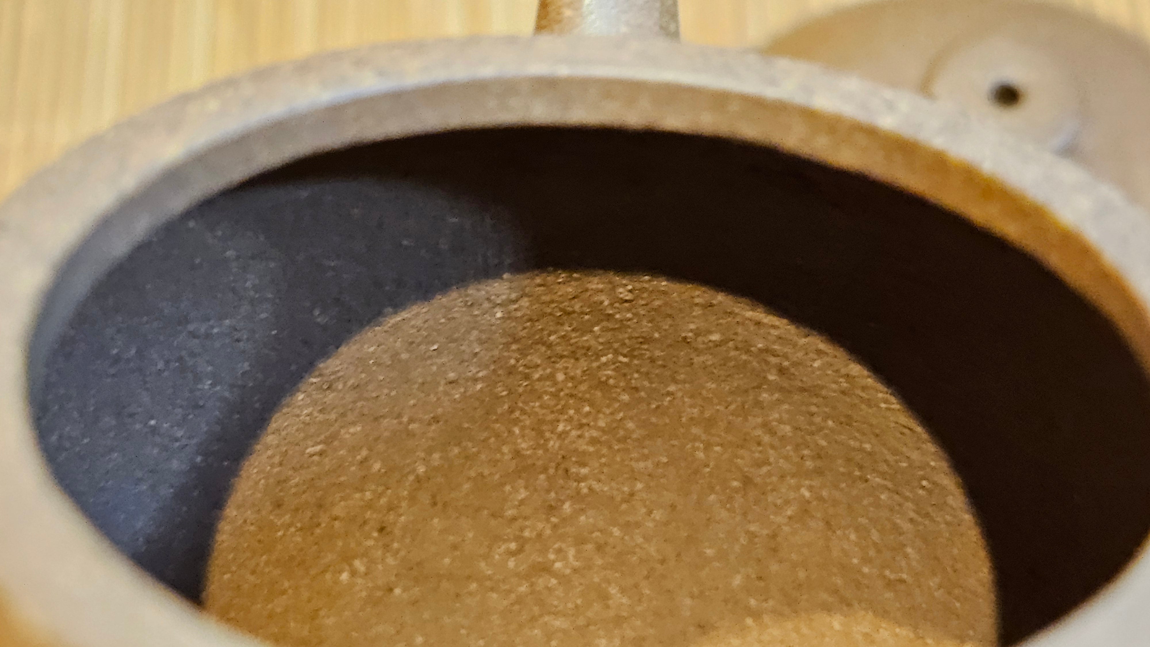 Gao Xiu Hu《高秀壶》, 182.9ml, Bao Shan Duan Ni 宝山段泥, by Craftsman Zhu Shu 朱舒 ~ With Engraving of Bamboos and Verse in Zhuan Shu 篆书 by Craftsman Yi Cheng 逸成!~ Congratulations!to Ms E.A.! 0009hrs 28th Nov 2025, Vineland! NJ!