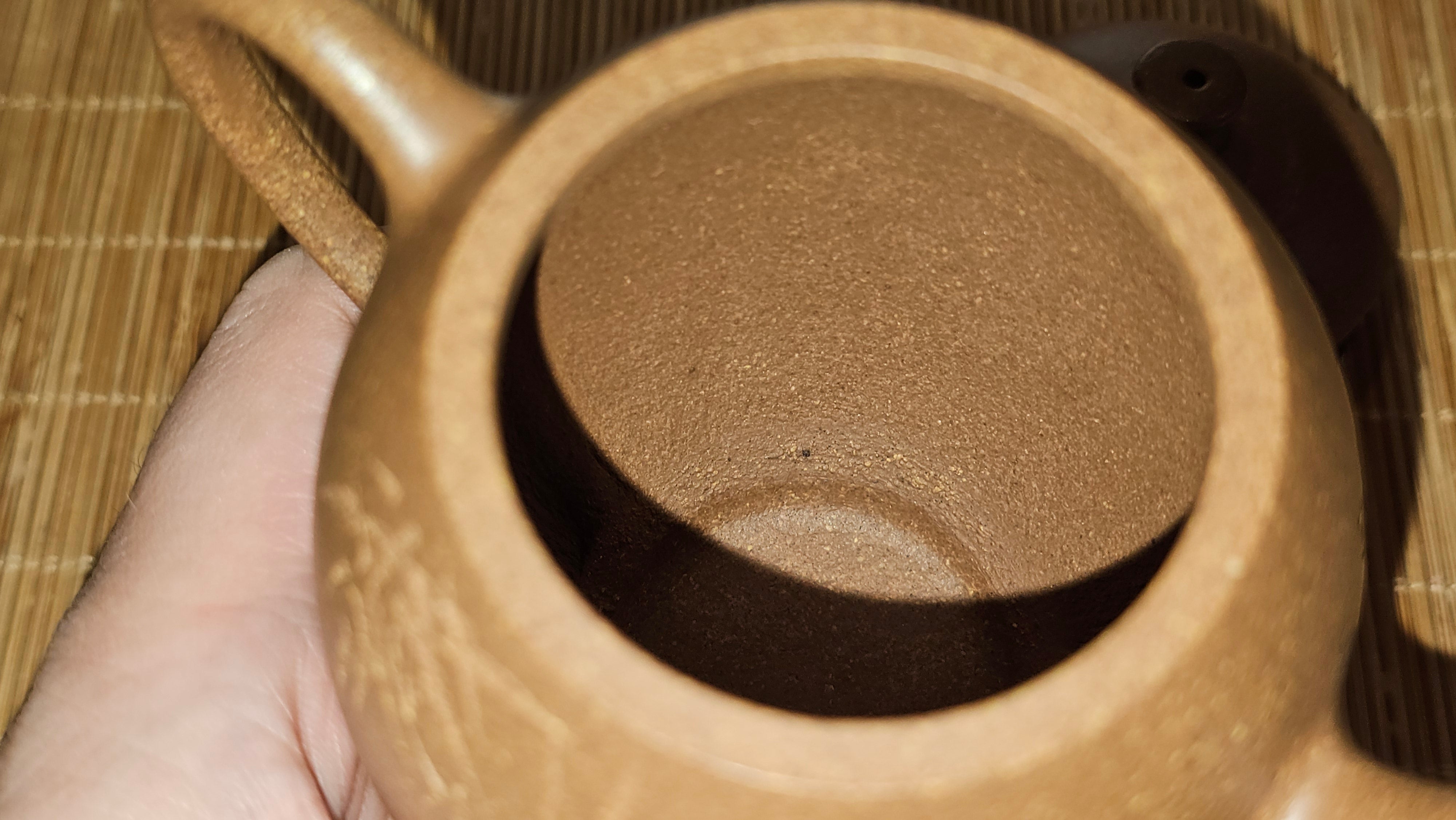 Gao Xiu Hu《高秀壶》, 182.9ml, Bao Shan Duan Ni 宝山段泥, by Craftsman Zhu Shu 朱舒 ~ With Engraving of Bamboos and Verse in Zhuan Shu 篆书 by Craftsman Yi Cheng 逸成!~ Congratulations!to Ms E.A.! 0009hrs 28th Nov 2025, Vineland! NJ!