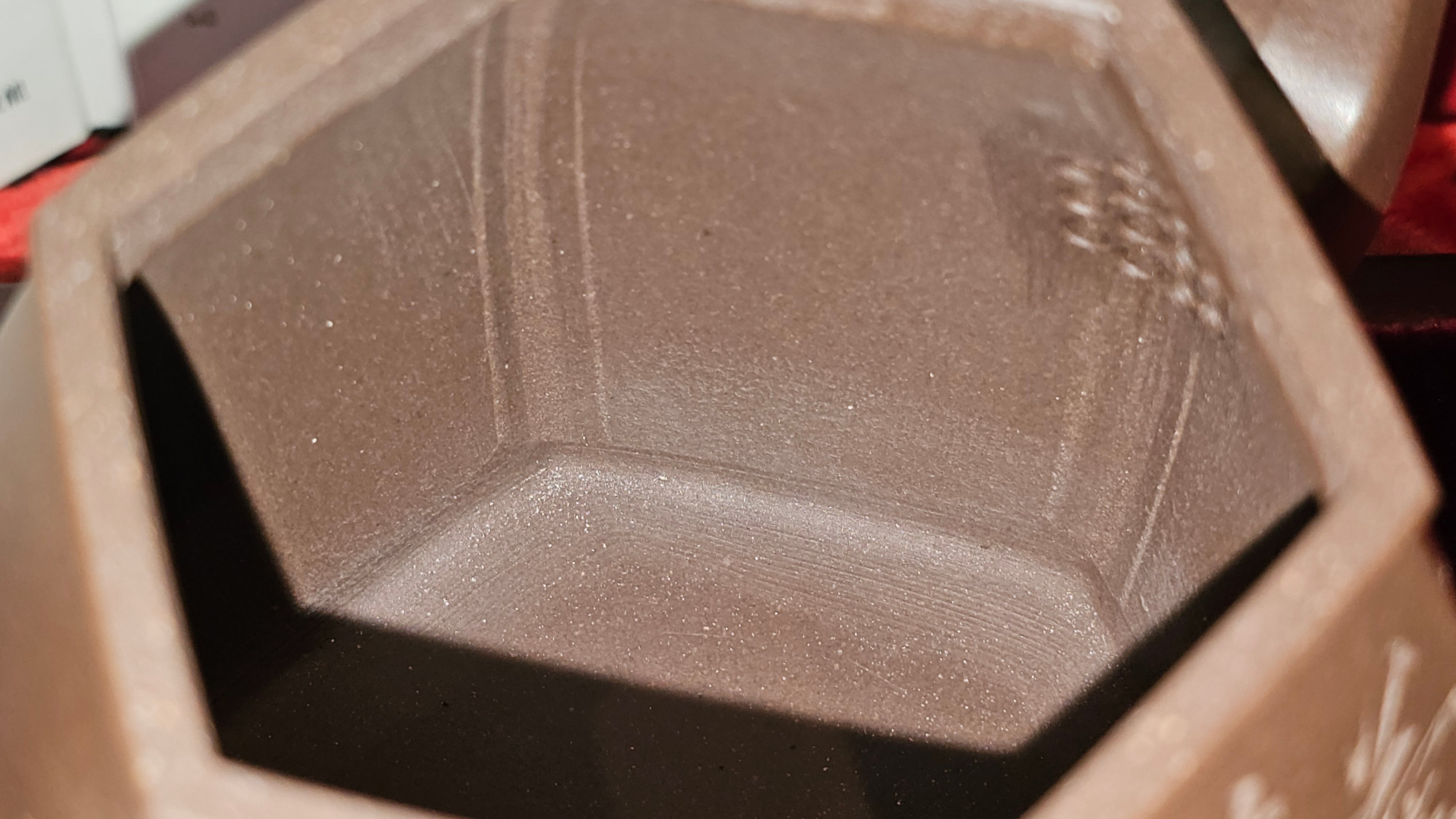 《凌雅六方》~ 六件套组 "Ling Ya Liu Si Fang", WORLD DEBUT! SET of Six (Pitcher, Matching Twin Cups & Twin Trays), Di Cao Qing, by L2A Senior Consummate Artist Yuan Hui! Orchid Engraving by Jin Li ~ Congratulations!to Mr L.C.! 2158hrs 28th Nov 2025, Taylors! SC!