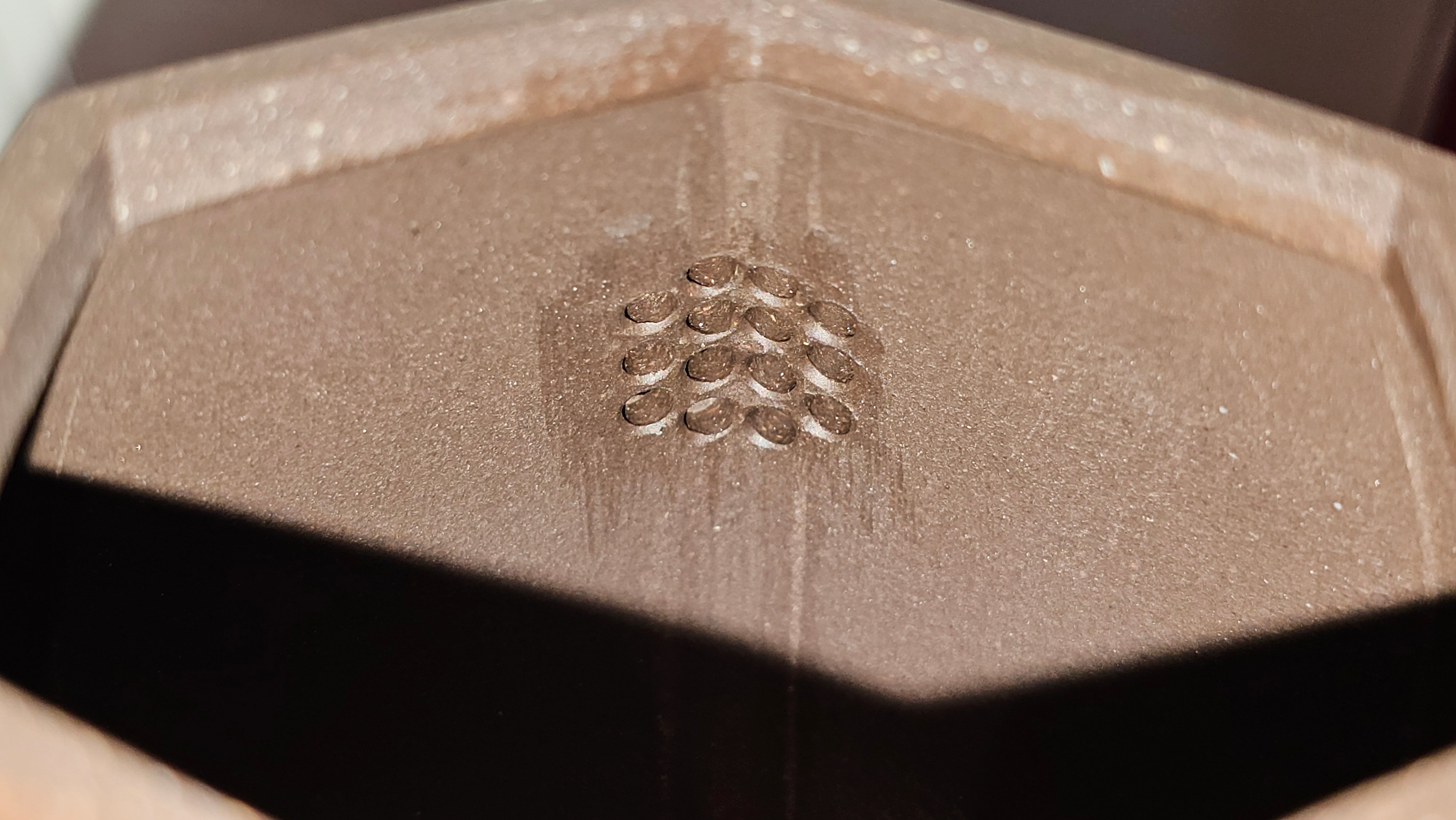 《凌雅六方》~ 六件套组 "Ling Ya Liu Si Fang", WORLD DEBUT! SET of Six (Pitcher, Matching Twin Cups & Twin Trays), Di Cao Qing, by L2A Senior Consummate Artist Yuan Hui! Orchid Engraving by Jin Li ~ Congratulations!to Mr L.C.! 2158hrs 28th Nov 2025, Taylors! SC!