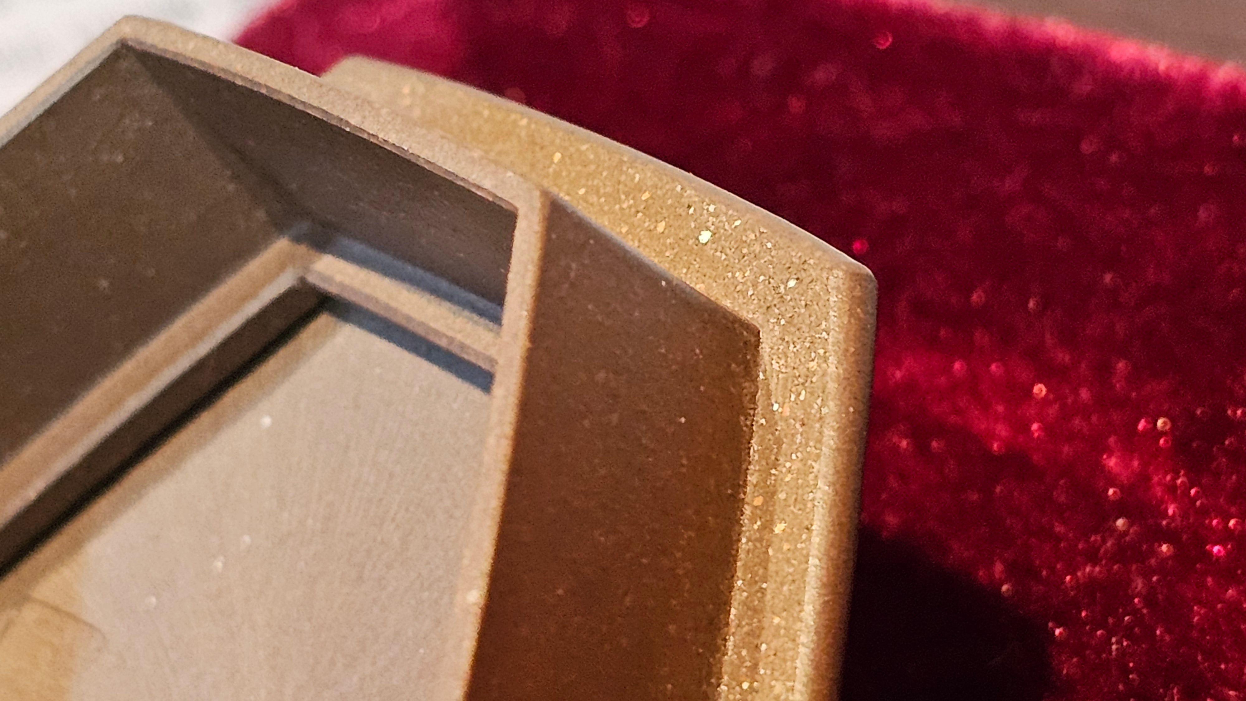 《凌雅六方》~ 六件套组 "Ling Ya Liu Si Fang", WORLD DEBUT! SET of Six (Pitcher, Matching Twin Cups & Twin Trays), Di Cao Qing, by L2A Senior Consummate Artist Yuan Hui! Orchid Engraving by Jin Li ~ Congratulations!to Mr L.C.! 2158hrs 28th Nov 2025, Taylors! SC!