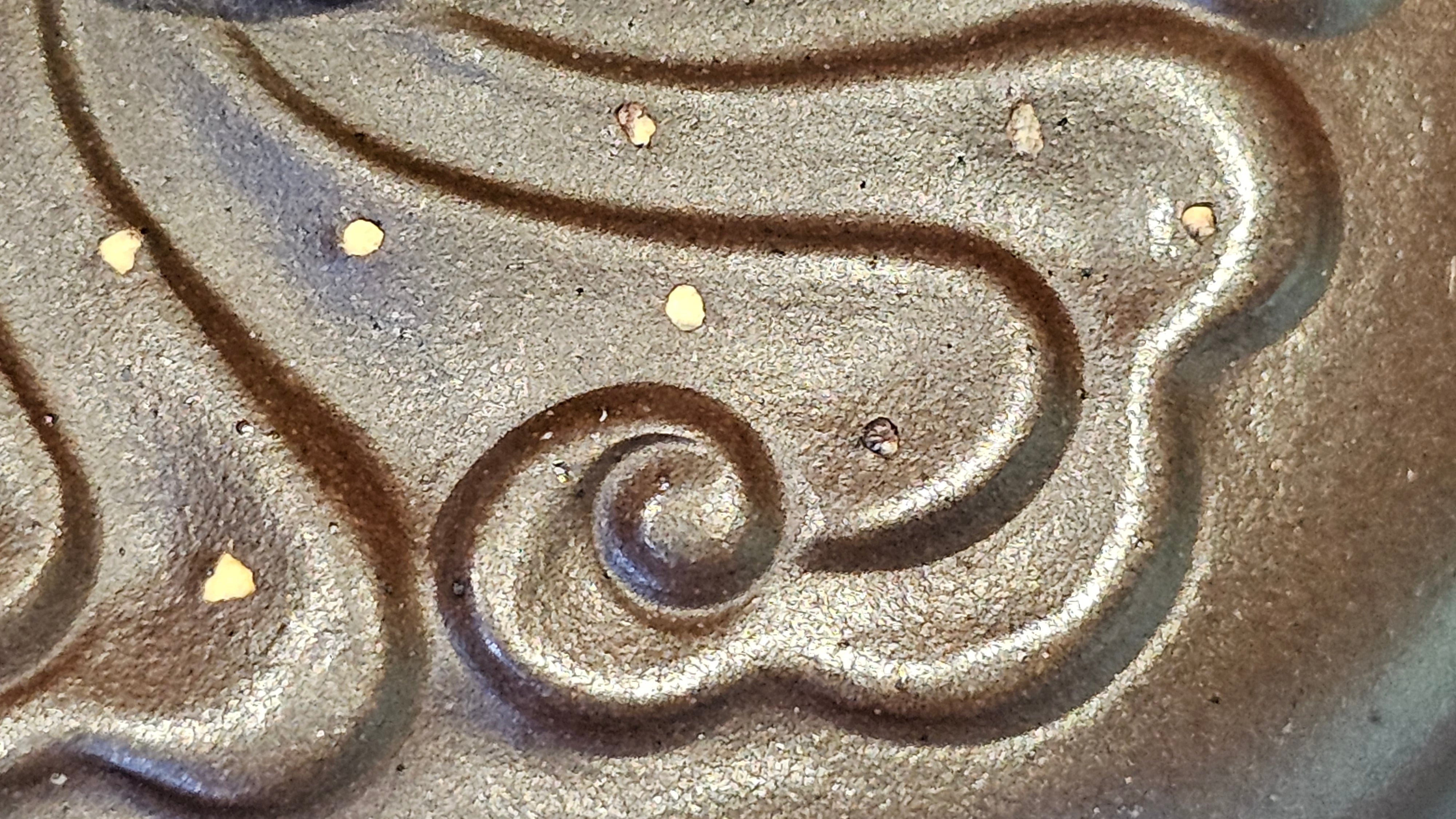 《禅莲宝瓶》"Chan Lian Bao Ping", 215.9ml, High Fired ~ Gao Wen Zi Ni, Ornate Ru Yi Motif Clay Sculpting! with Gold Appliqué! ~ Brand New Design & Crafted by L3A Consummate Master Artist Li Yan Ru ~ Congrats to Mr J.G.! 1235hrs 29th Nov, New Orleans! LA!