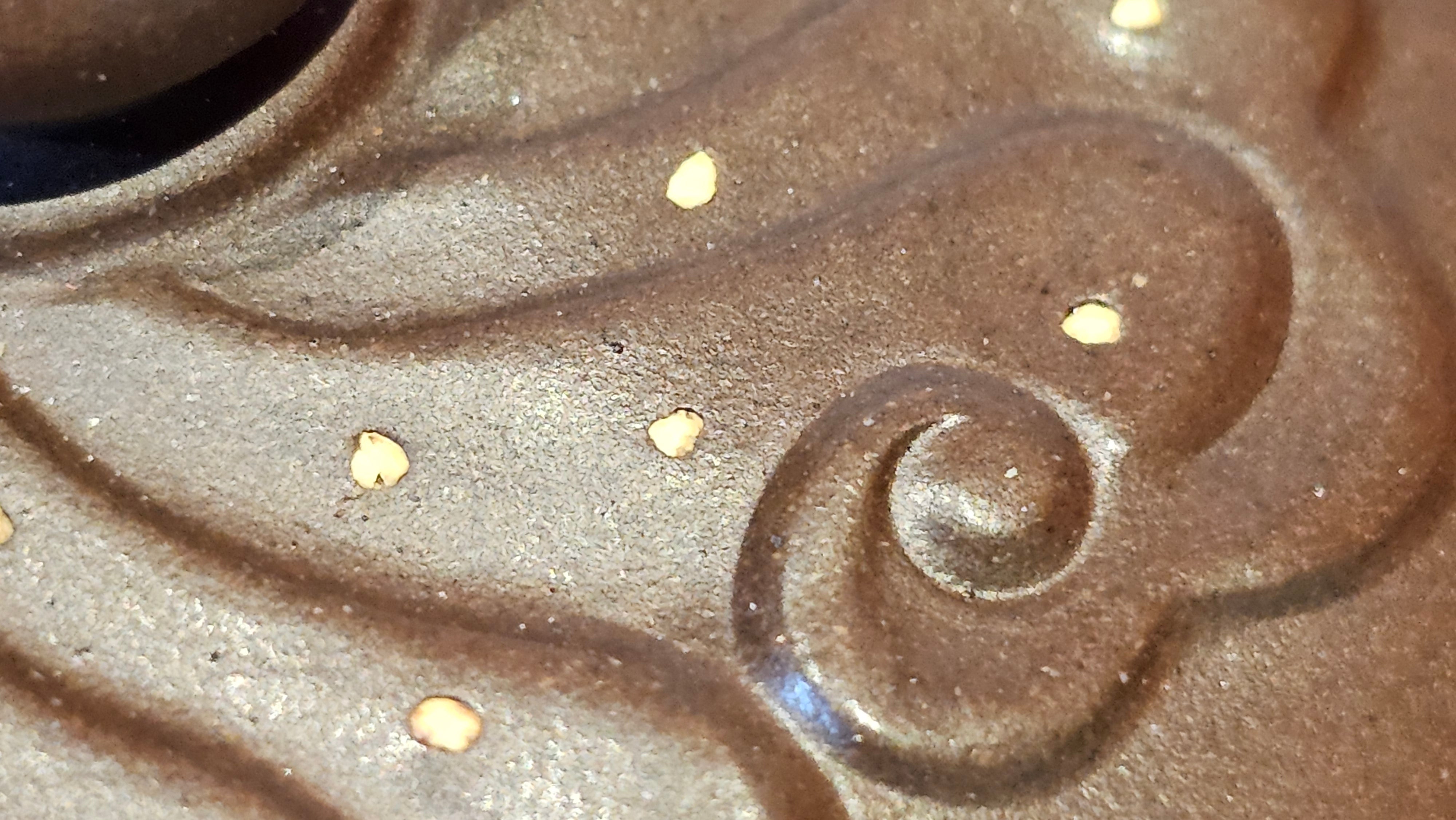 《禅莲宝瓶》"Chan Lian Bao Ping", 215.9ml, High Fired ~ Gao Wen Zi Ni, Ornate Ru Yi Motif Clay Sculpting! with Gold Appliqué! ~ Brand New Design & Crafted by L3A Consummate Master Artist Li Yan Ru ~ Congrats to Mr J.G.! 1235hrs 29th Nov, New Orleans! LA!