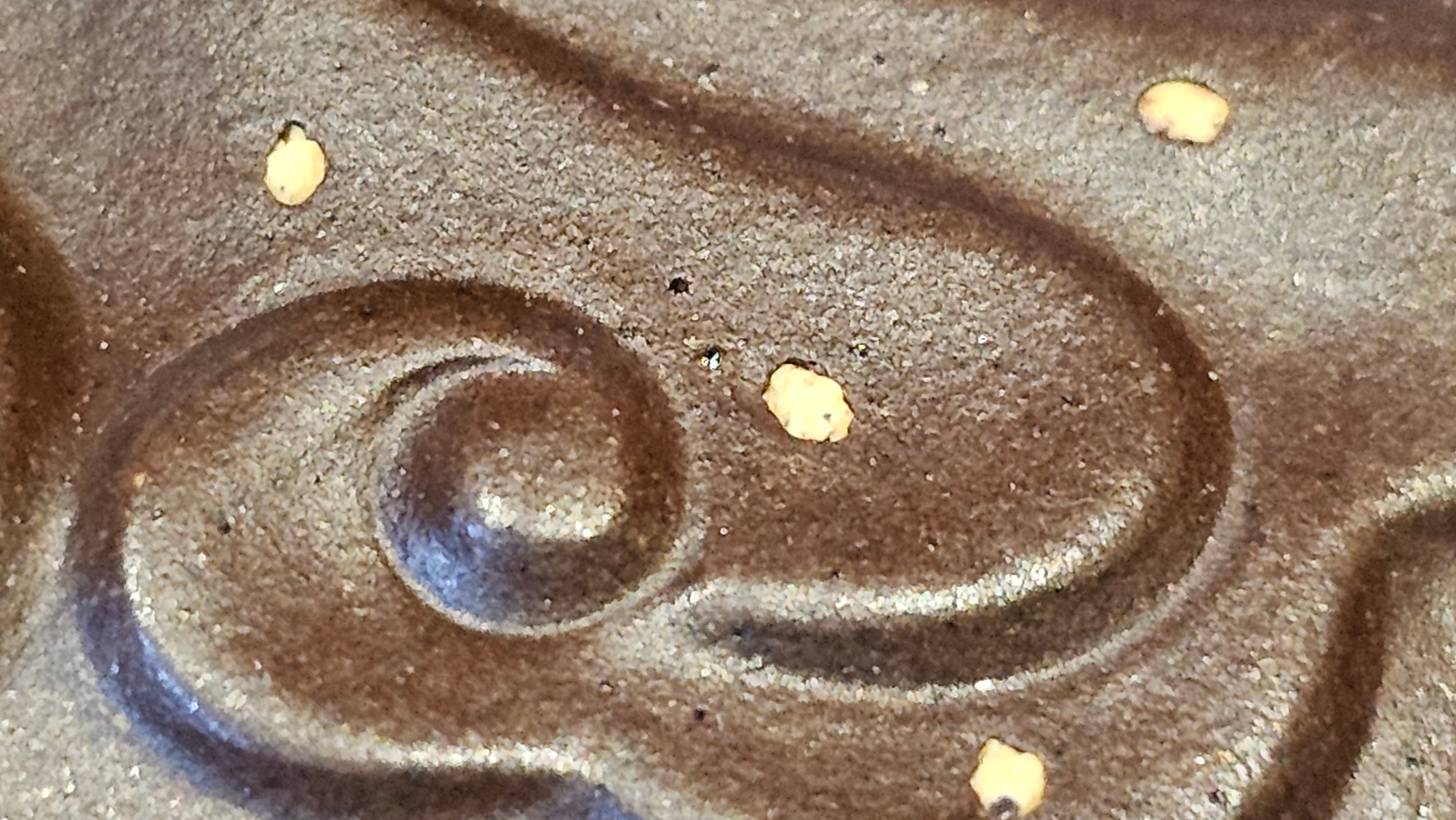 《禅莲宝瓶》"Chan Lian Bao Ping", 215.9ml, High Fired ~ Gao Wen Zi Ni, Ornate Ru Yi Motif Clay Sculpting! with Gold Appliqué! ~ Brand New Design & Crafted by L3A Consummate Master Artist Li Yan Ru ~ Congrats to Mr J.G.! 1235hrs 29th Nov, New Orleans! LA!