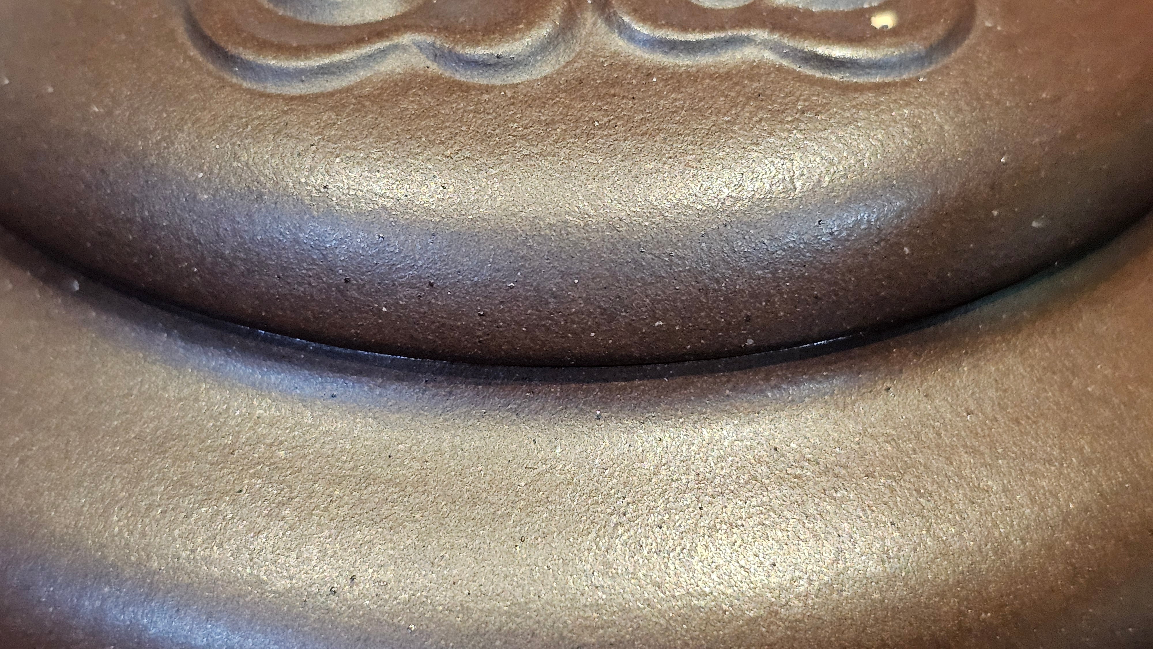 《禅莲宝瓶》"Chan Lian Bao Ping", 215.9ml, High Fired ~ Gao Wen Zi Ni, Ornate Ru Yi Motif Clay Sculpting! with Gold Appliqué! ~ Brand New Design & Crafted by L3A Consummate Master Artist Li Yan Ru ~ Congrats to Mr J.G.! 1235hrs 29th Nov, New Orleans! LA!