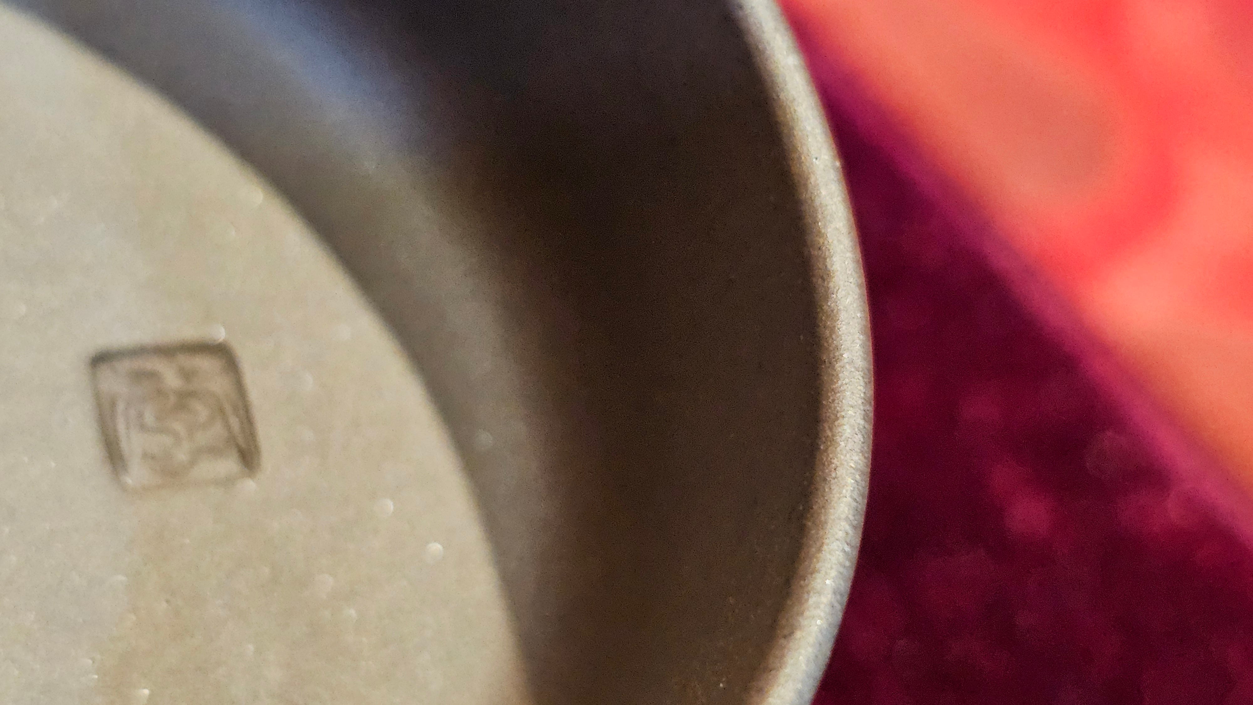 《禅莲宝瓶》"Chan Lian Bao Ping", 215.9ml, High Fired ~ Gao Wen Zi Ni, Ornate Ru Yi Motif Clay Sculpting! with Gold Appliqué! ~ Brand New Design & Crafted by L3A Consummate Master Artist Li Yan Ru ~ Congrats to Mr J.G.! 1235hrs 29th Nov, New Orleans! LA!